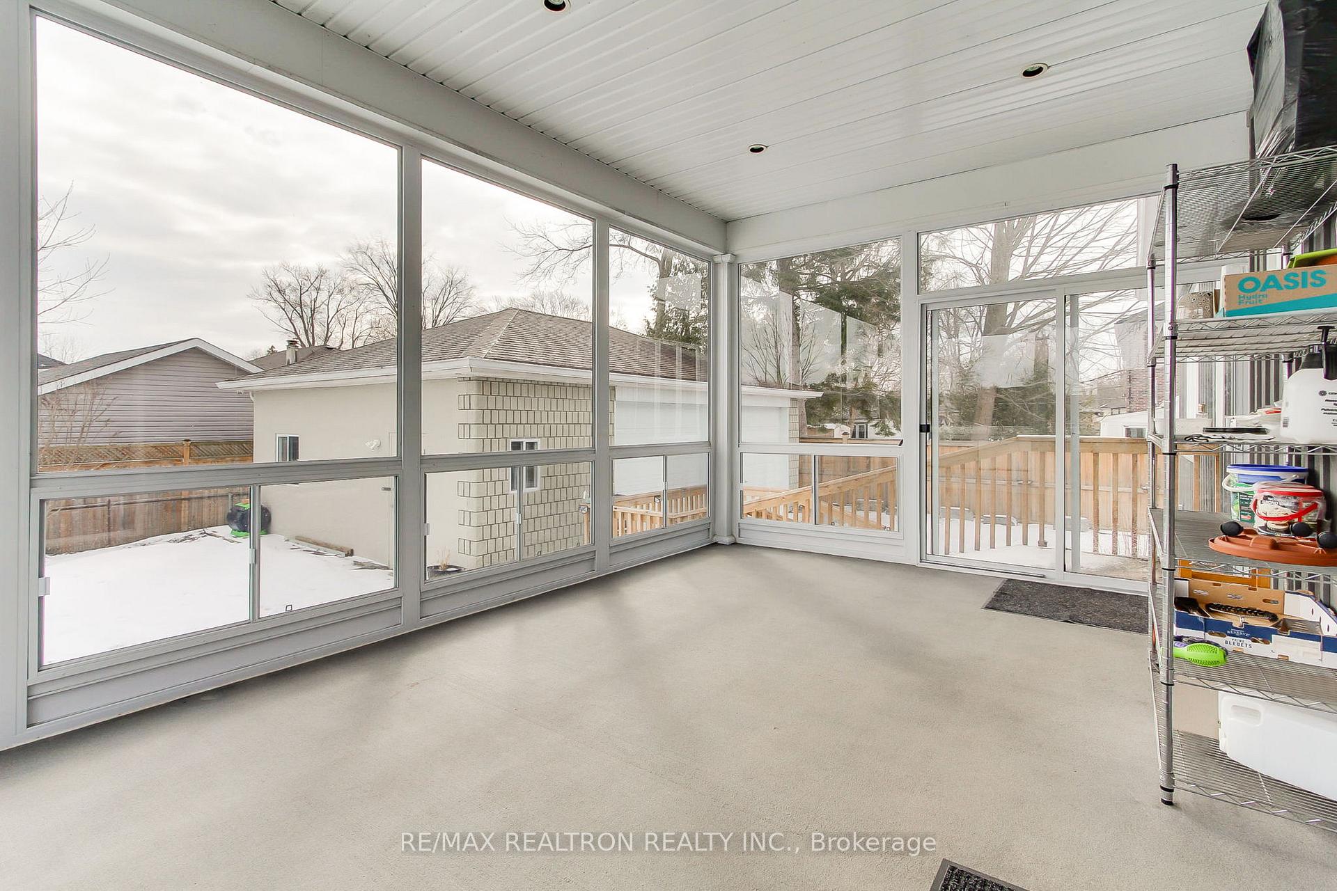 815 Churchill Lane