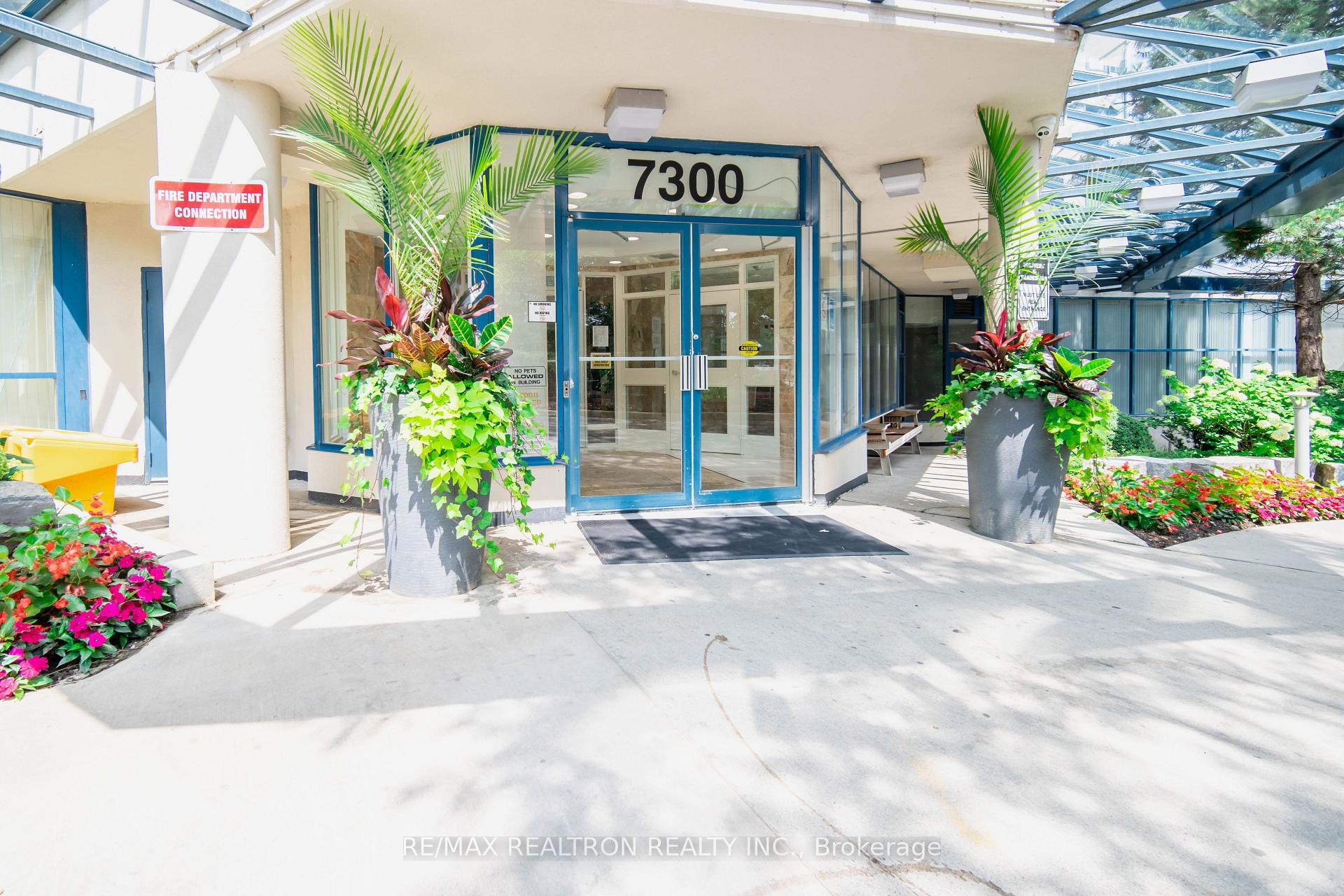 7300 Yonge Street 210