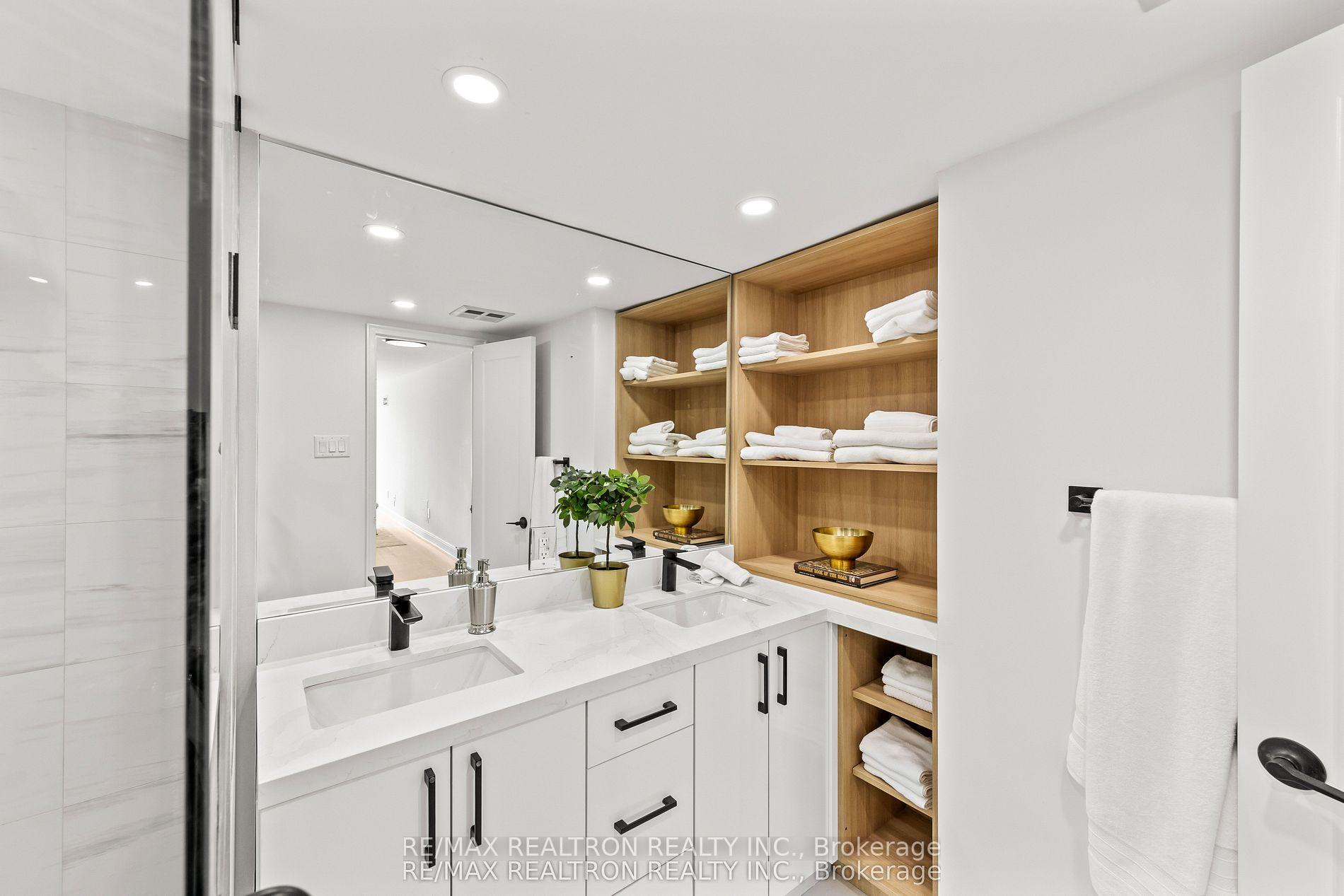 7300 Yonge Street 210