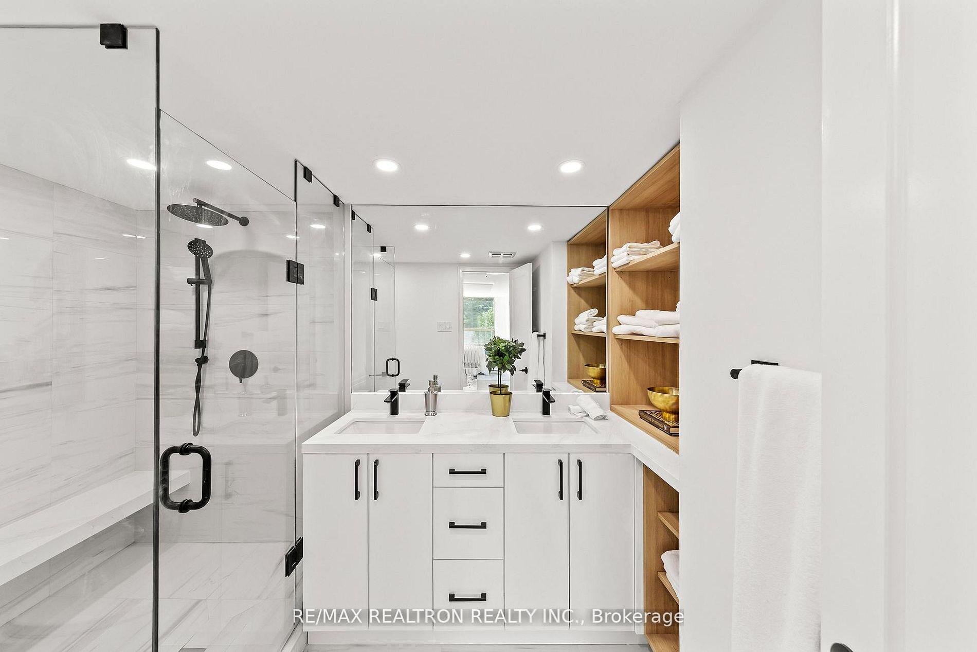 7300 Yonge Street 210