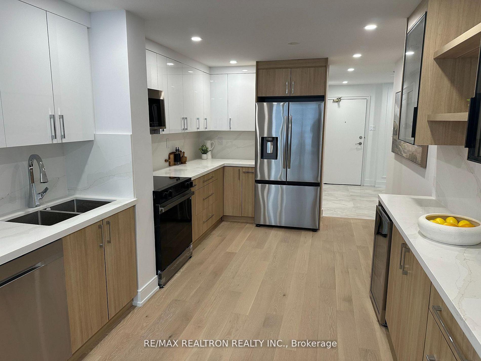 7300 Yonge Street 210