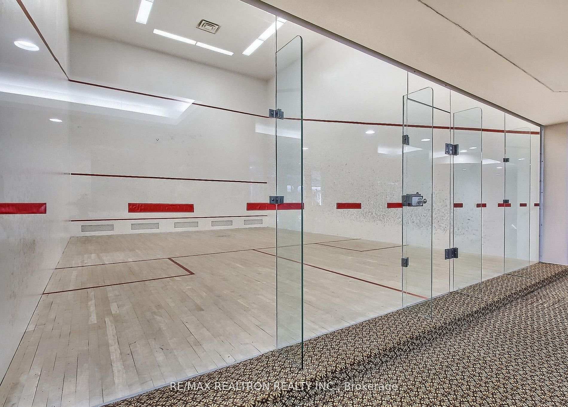 7300 Yonge Street 210