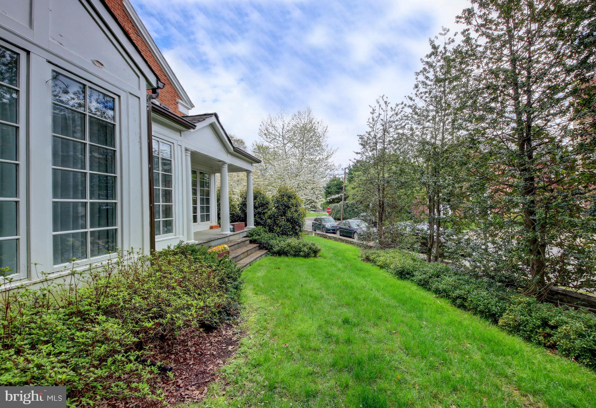 4600 Reservoir Rd NW