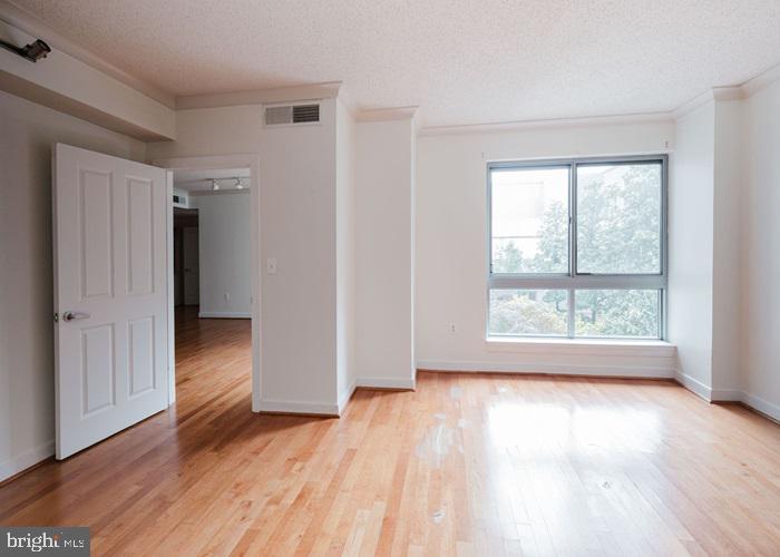 777 7TH STREET NW 913