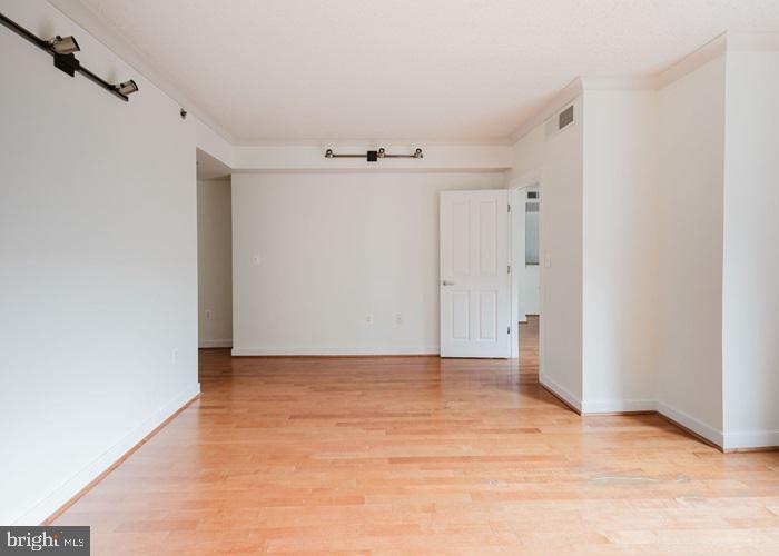 777 7TH STREET NW 913