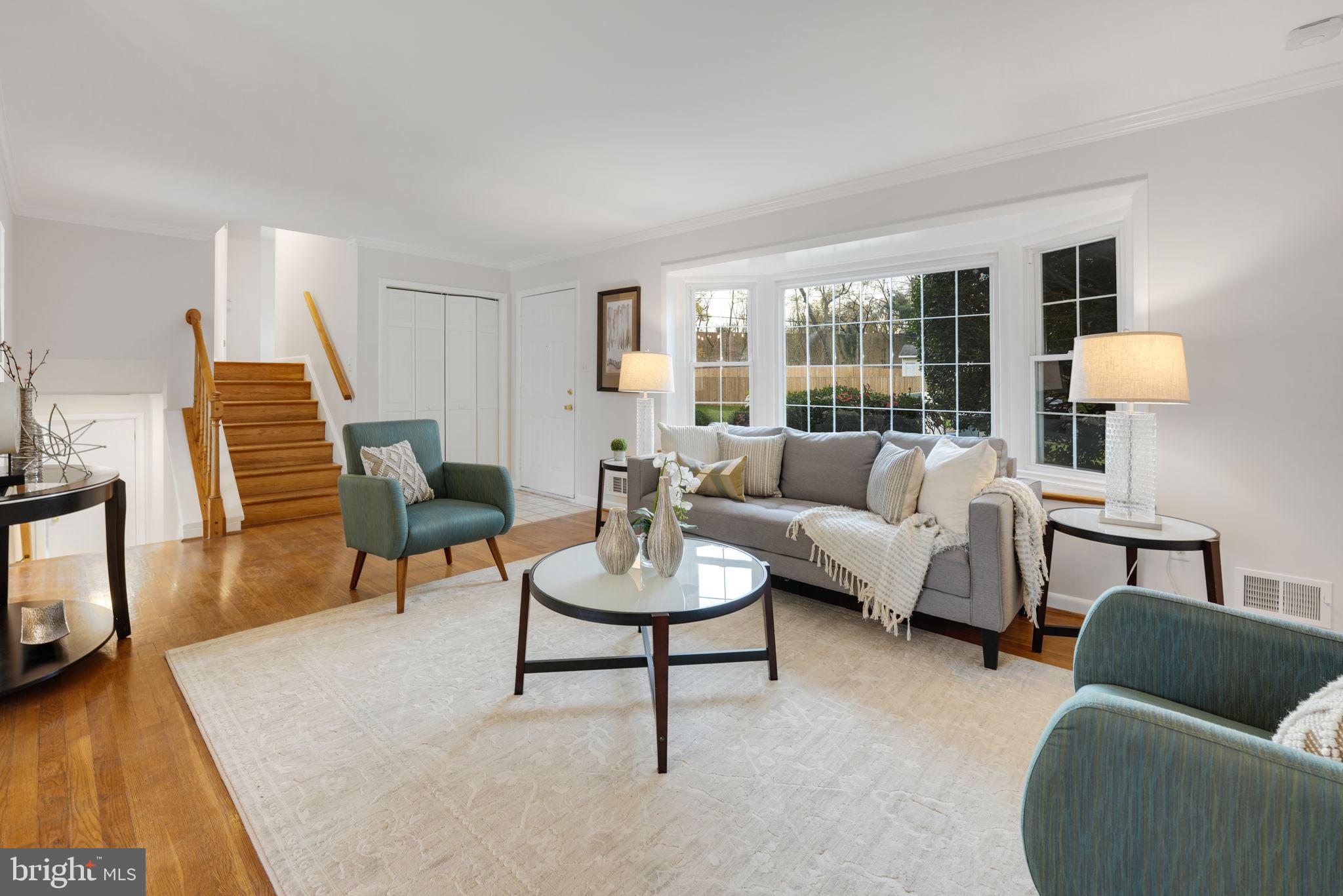9705 Nassau LANE