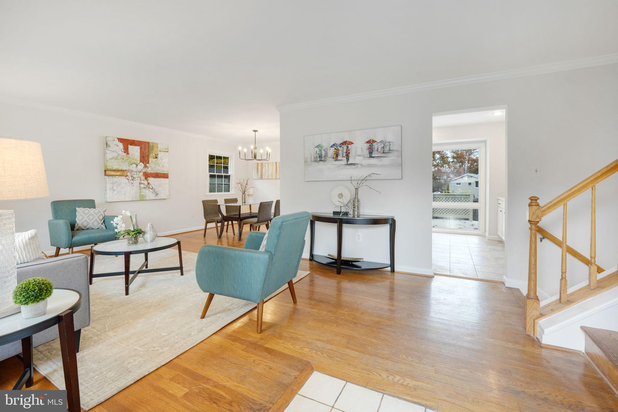 9705 Nassau LANE