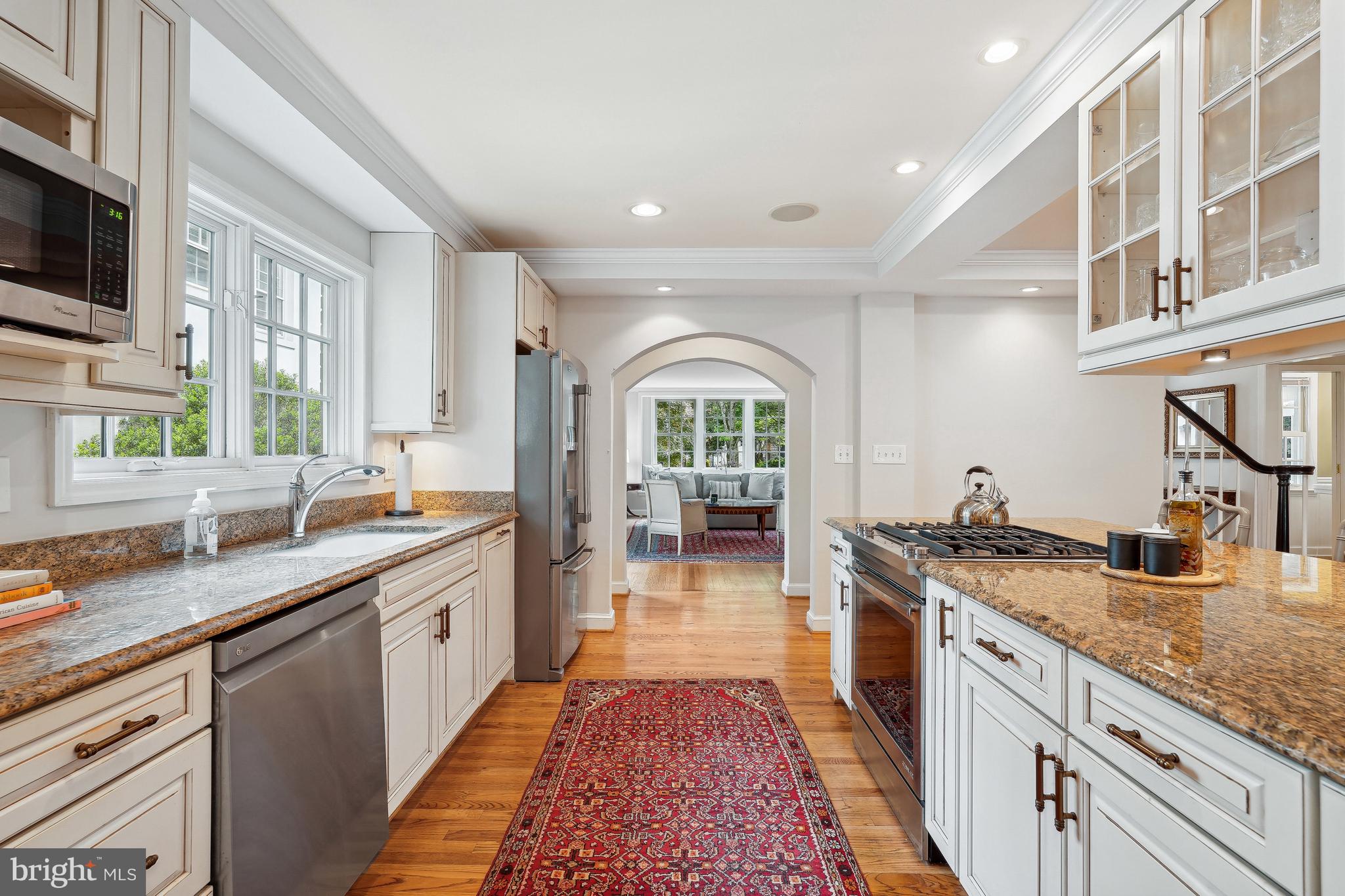 33 Quincy St