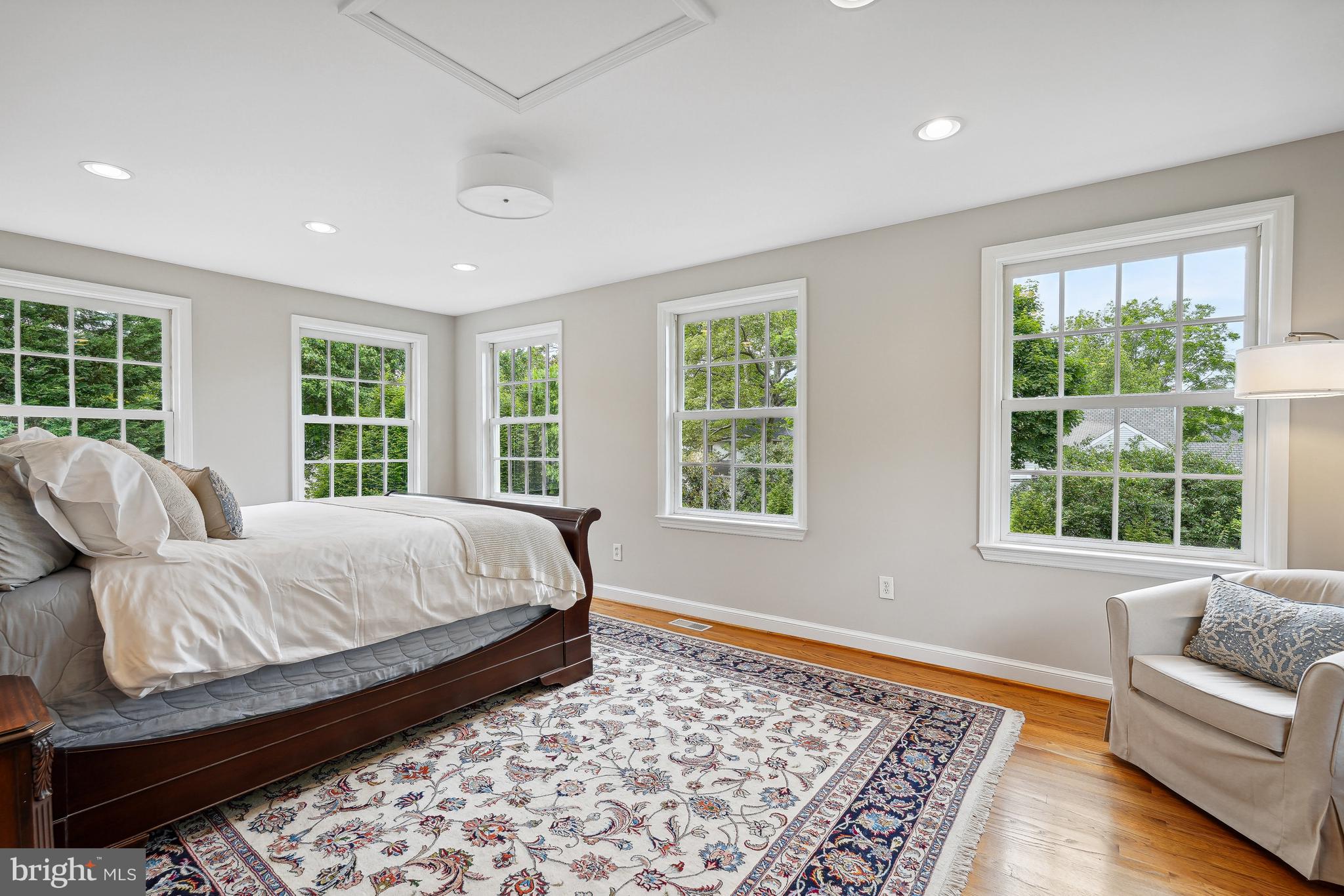 33 Quincy St