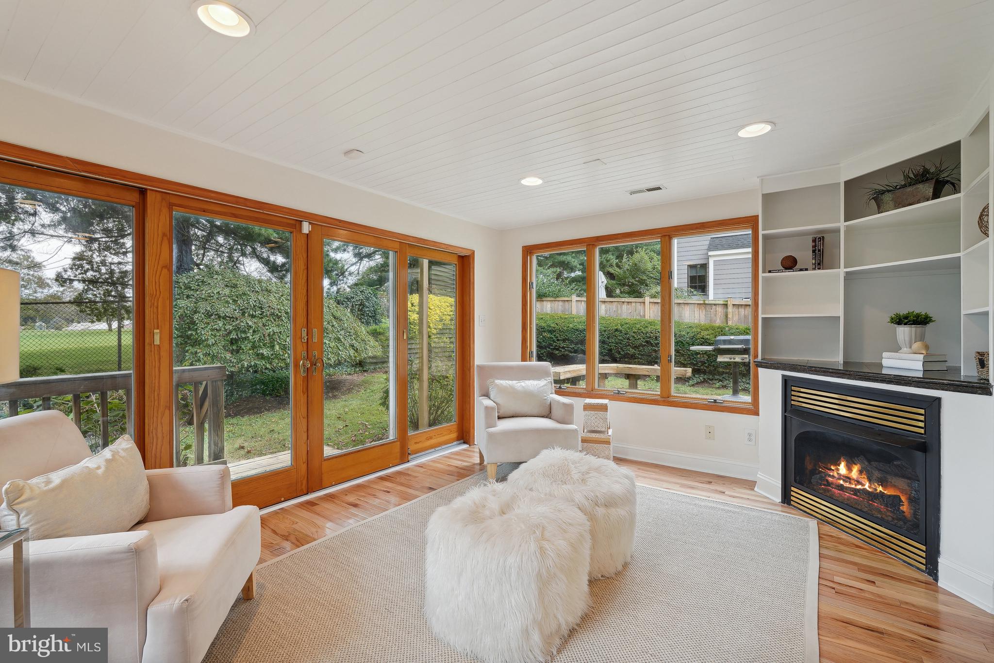 8617 Lancaster Dr