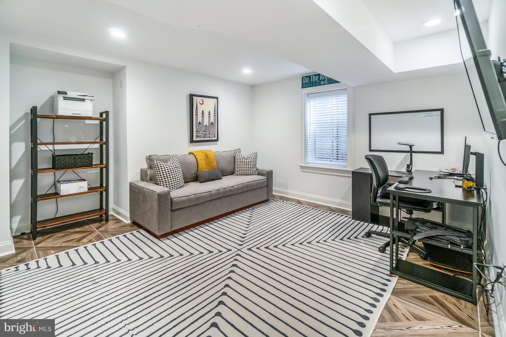 12 Hesketh St