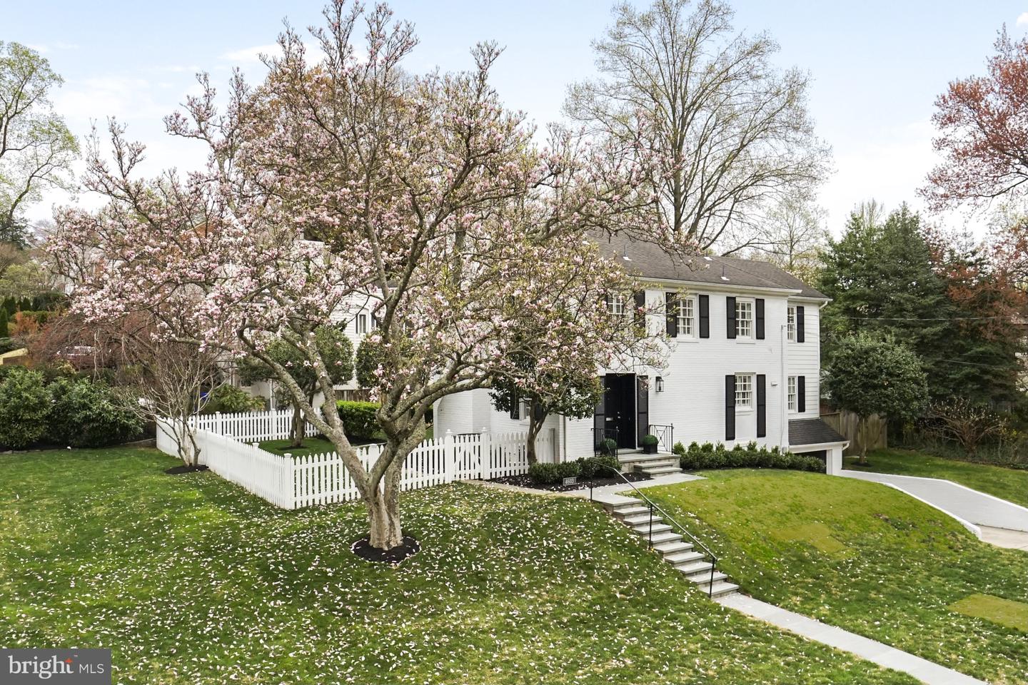 4603 Tournay Rd