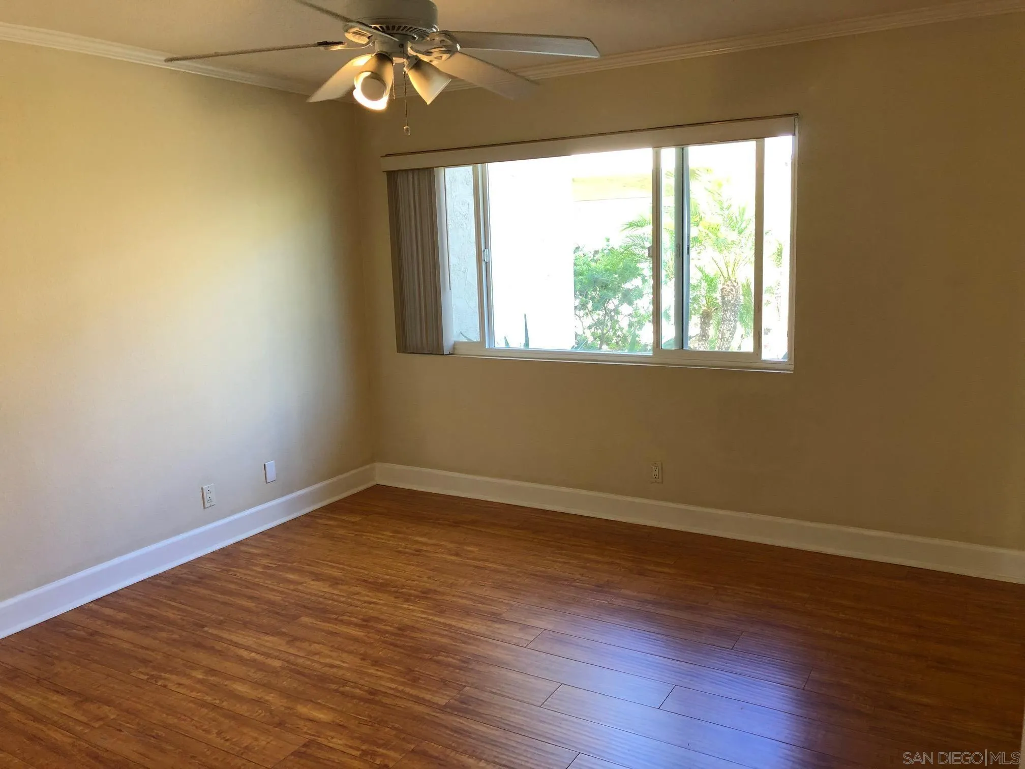 8929 Villa La Jolla Dr. Unit F