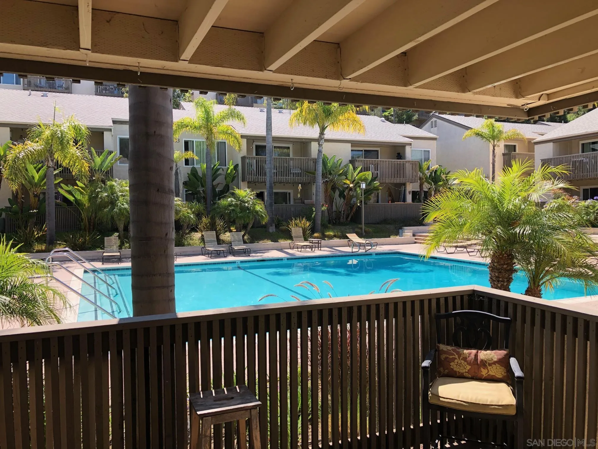 8929 Villa La Jolla Dr. Unit F