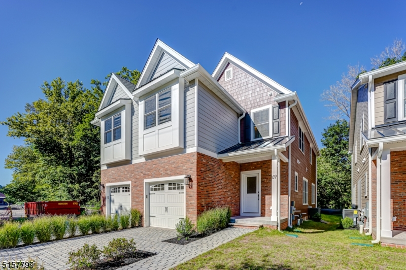 75 Wilson St