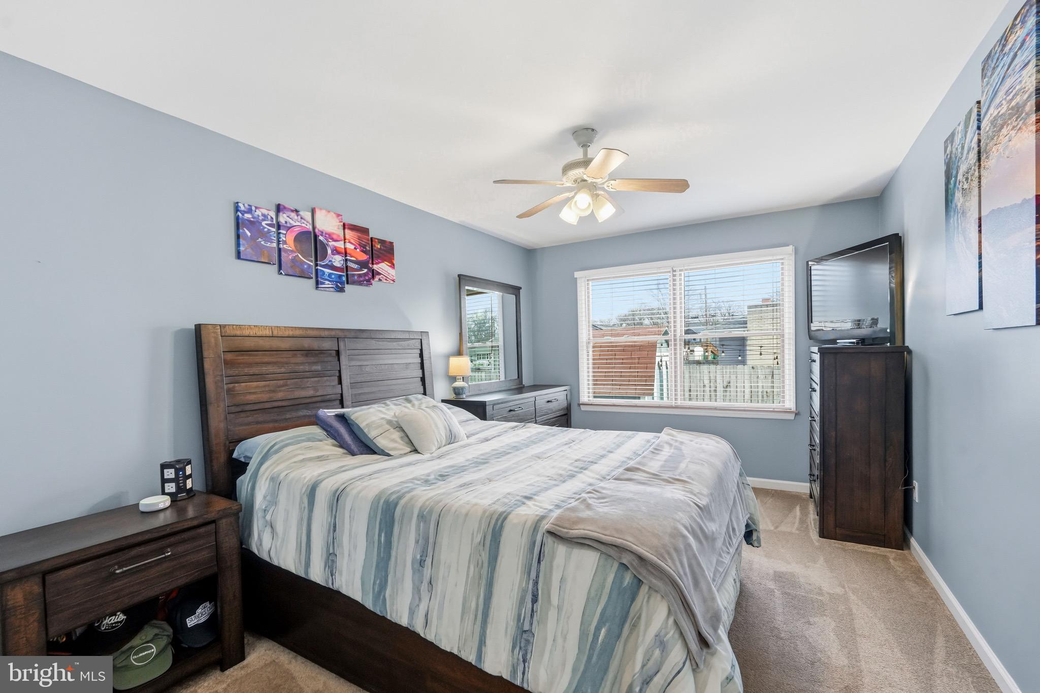 1038 ESTATES BOULEVARD