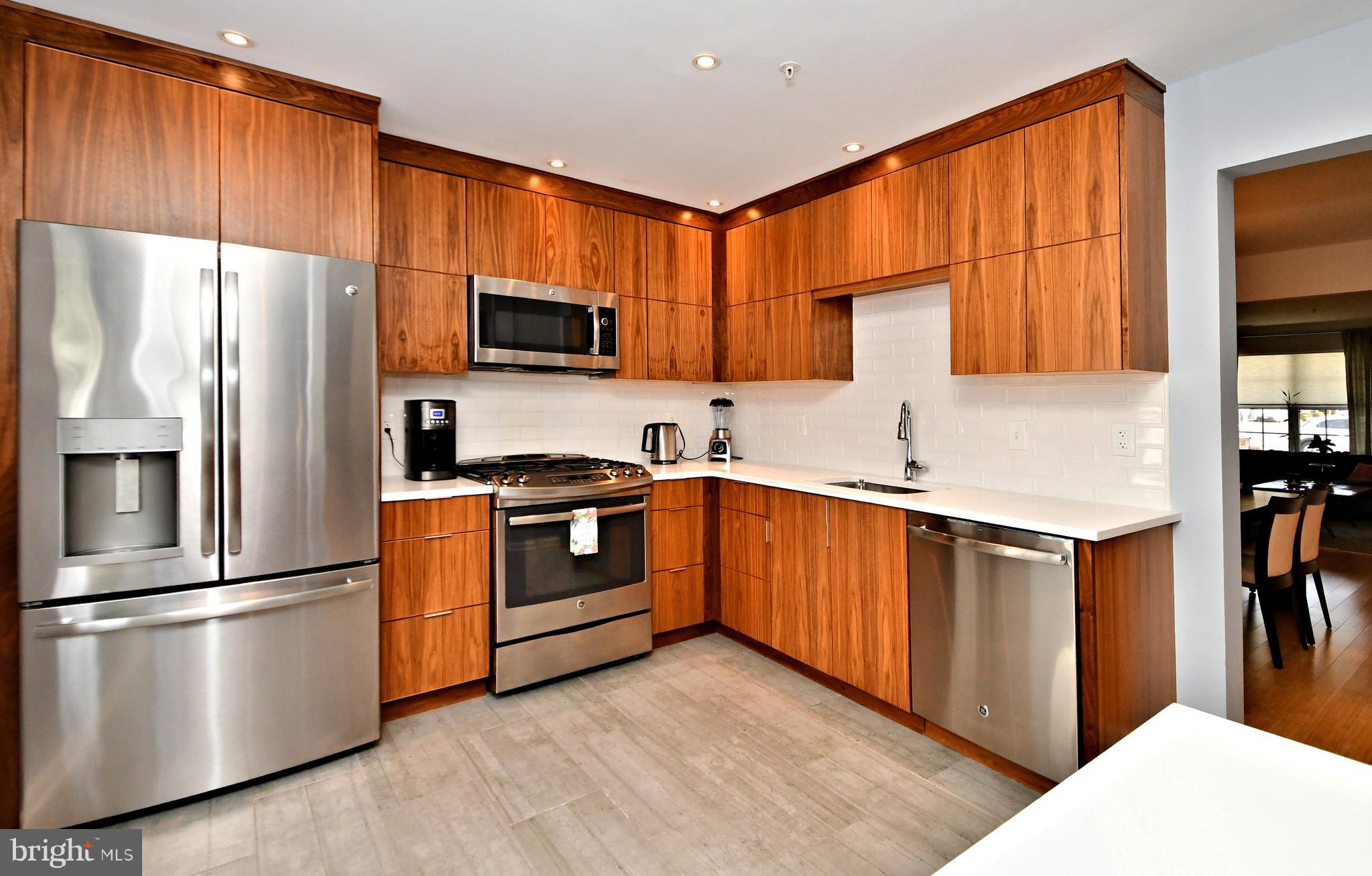 509 Waterford Ct
