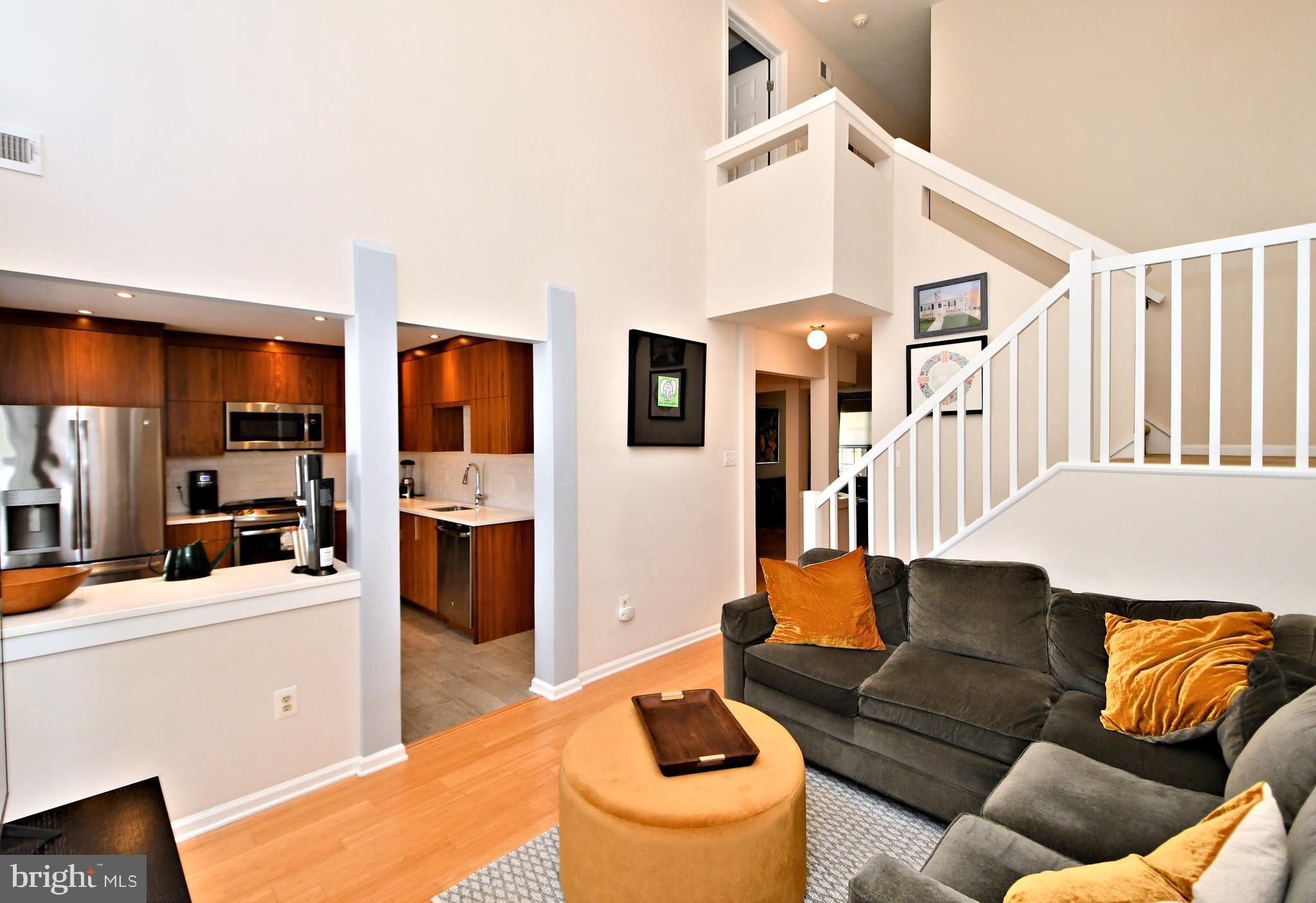 509 Waterford Ct