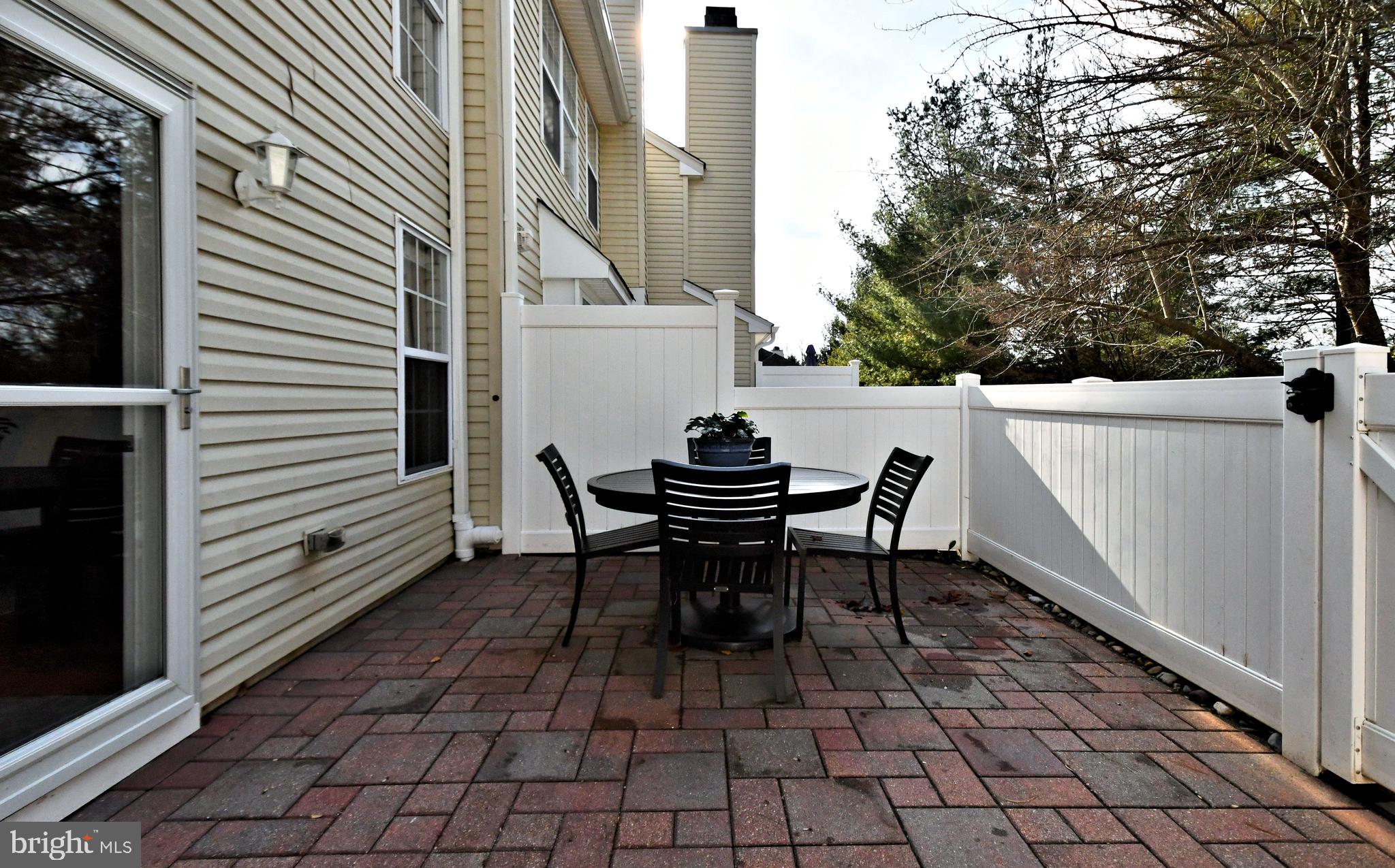 509 Waterford Ct