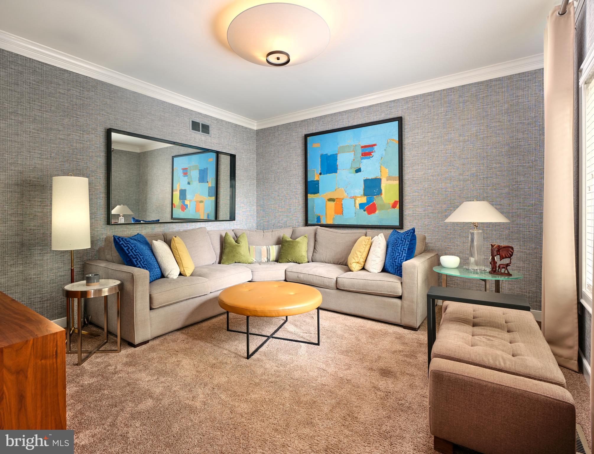 3 Turnberry Way