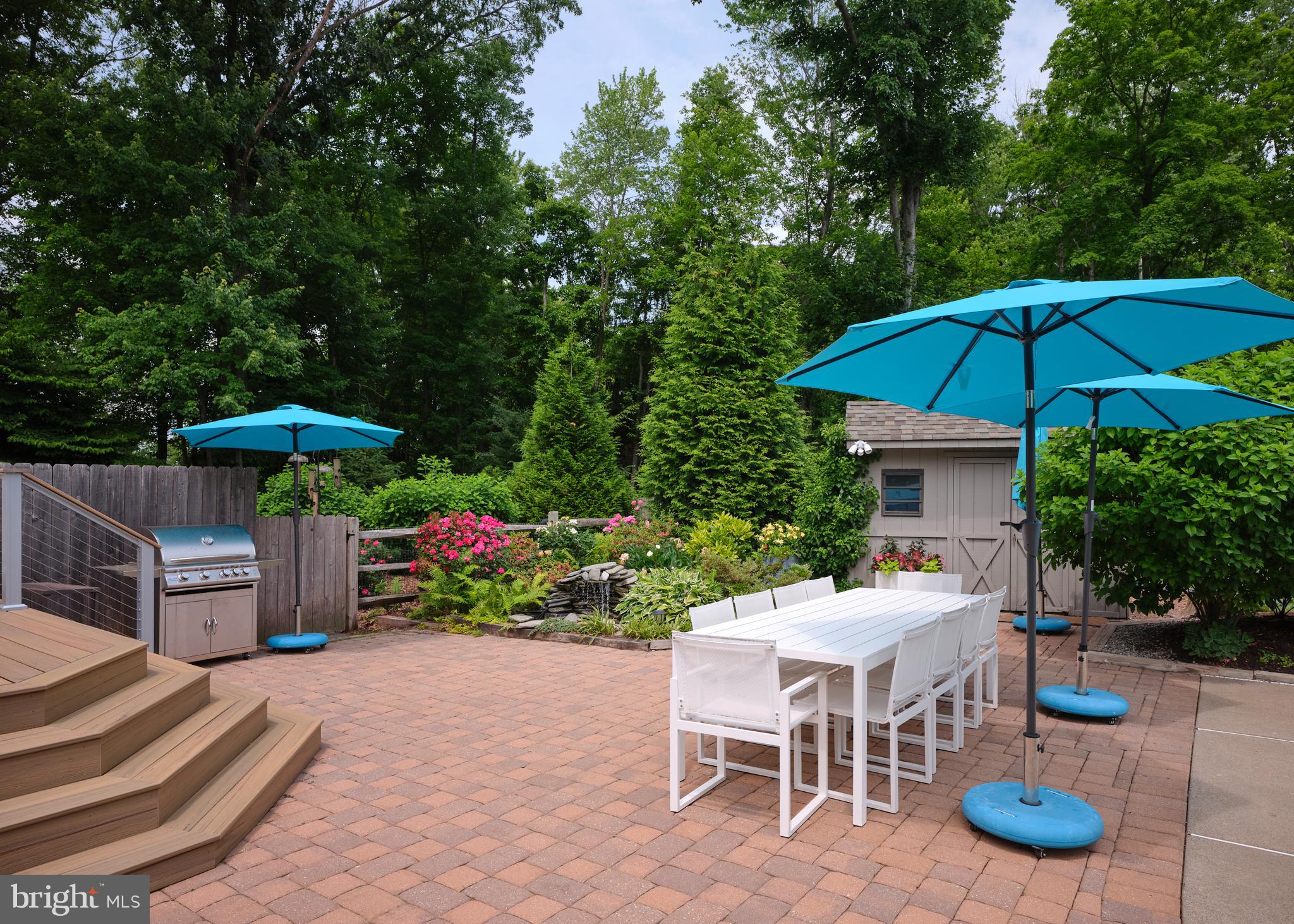 3 Turnberry Way