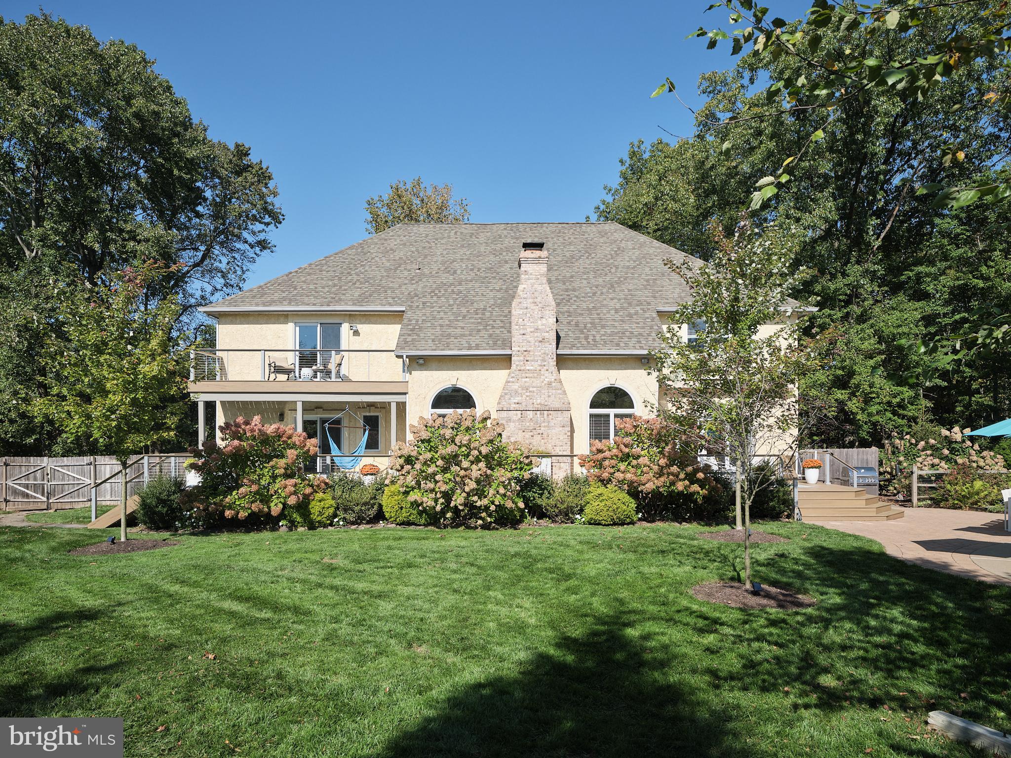 3 Turnberry Way