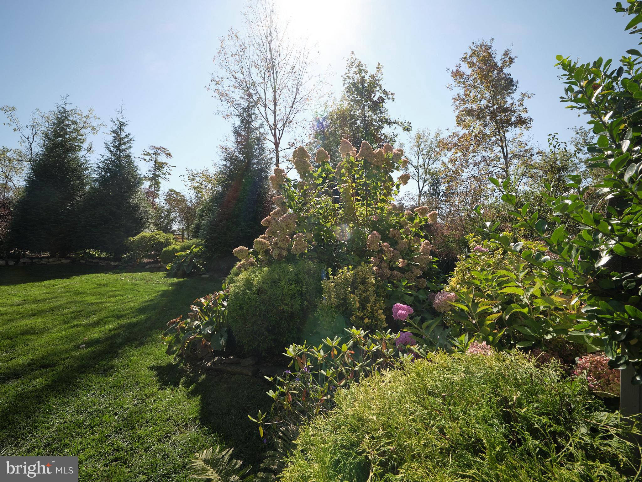3 Turnberry Way