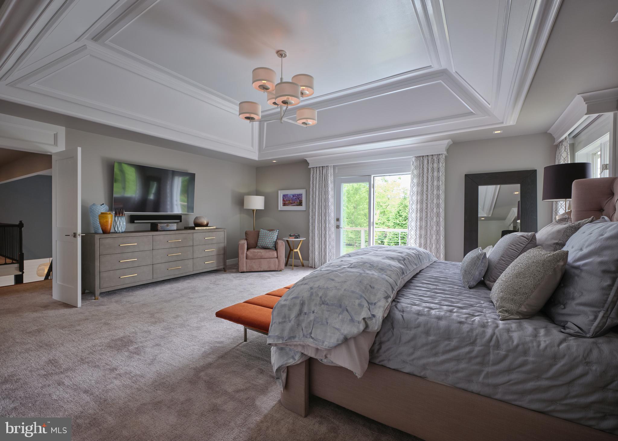 3 Turnberry Way