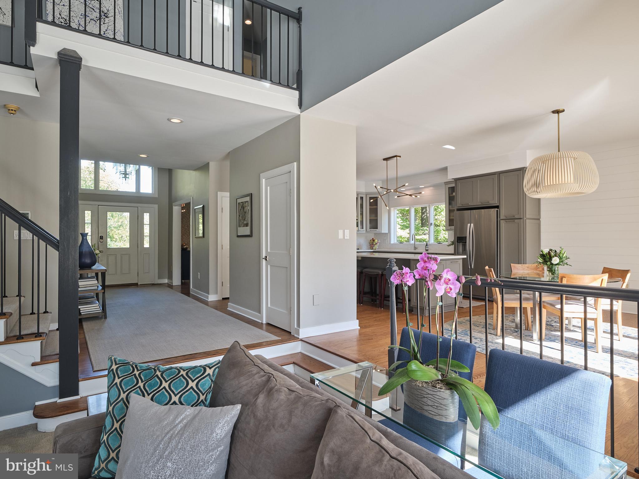 3 Turnberry Way