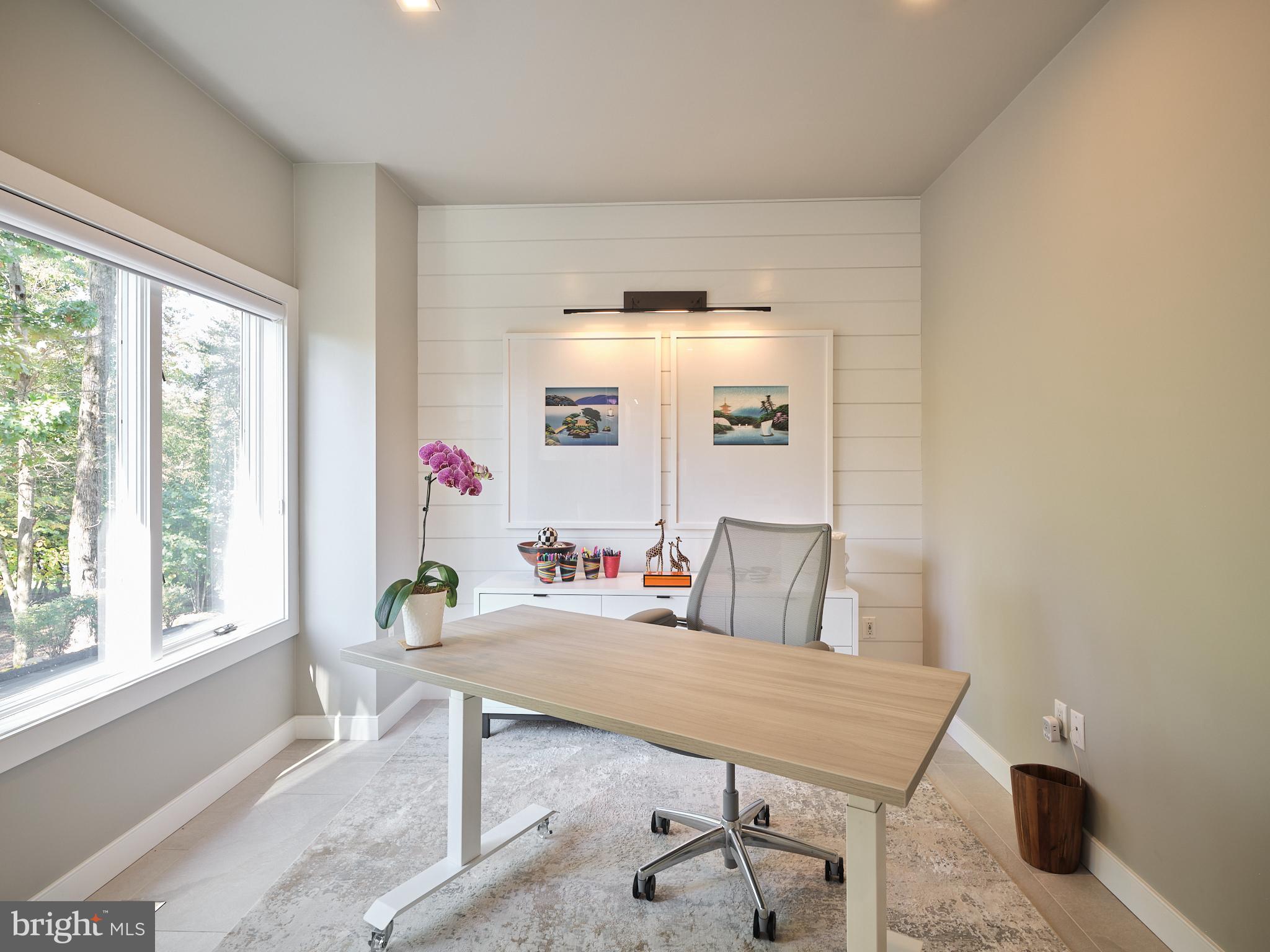 3 Turnberry Way