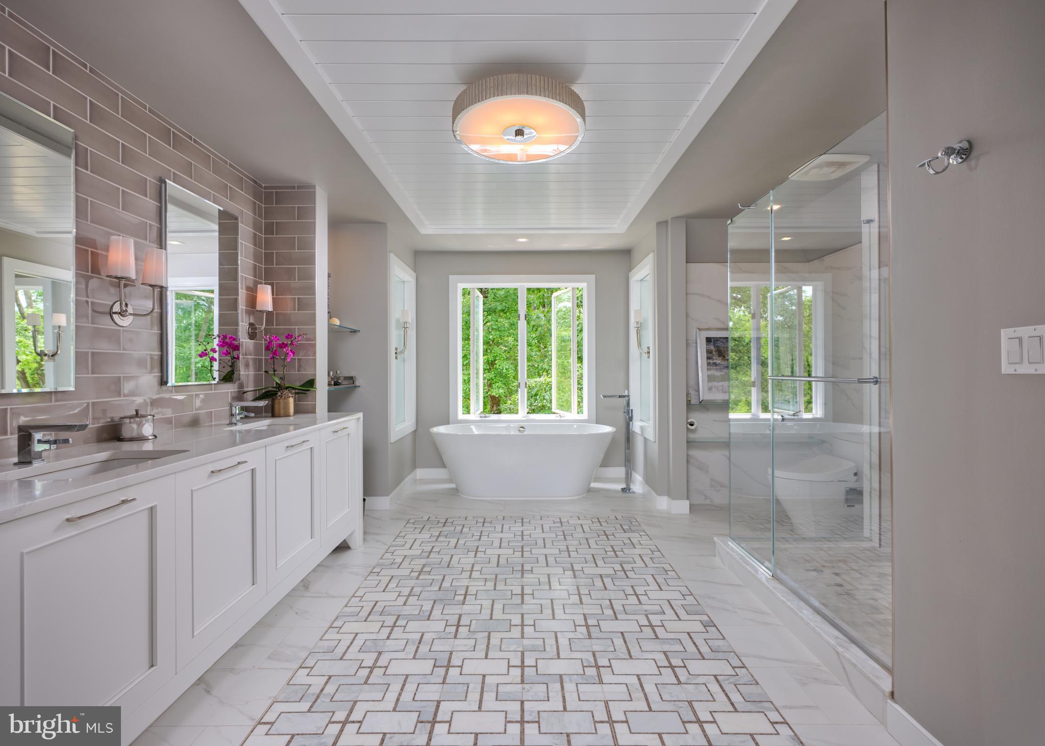 3 Turnberry Way