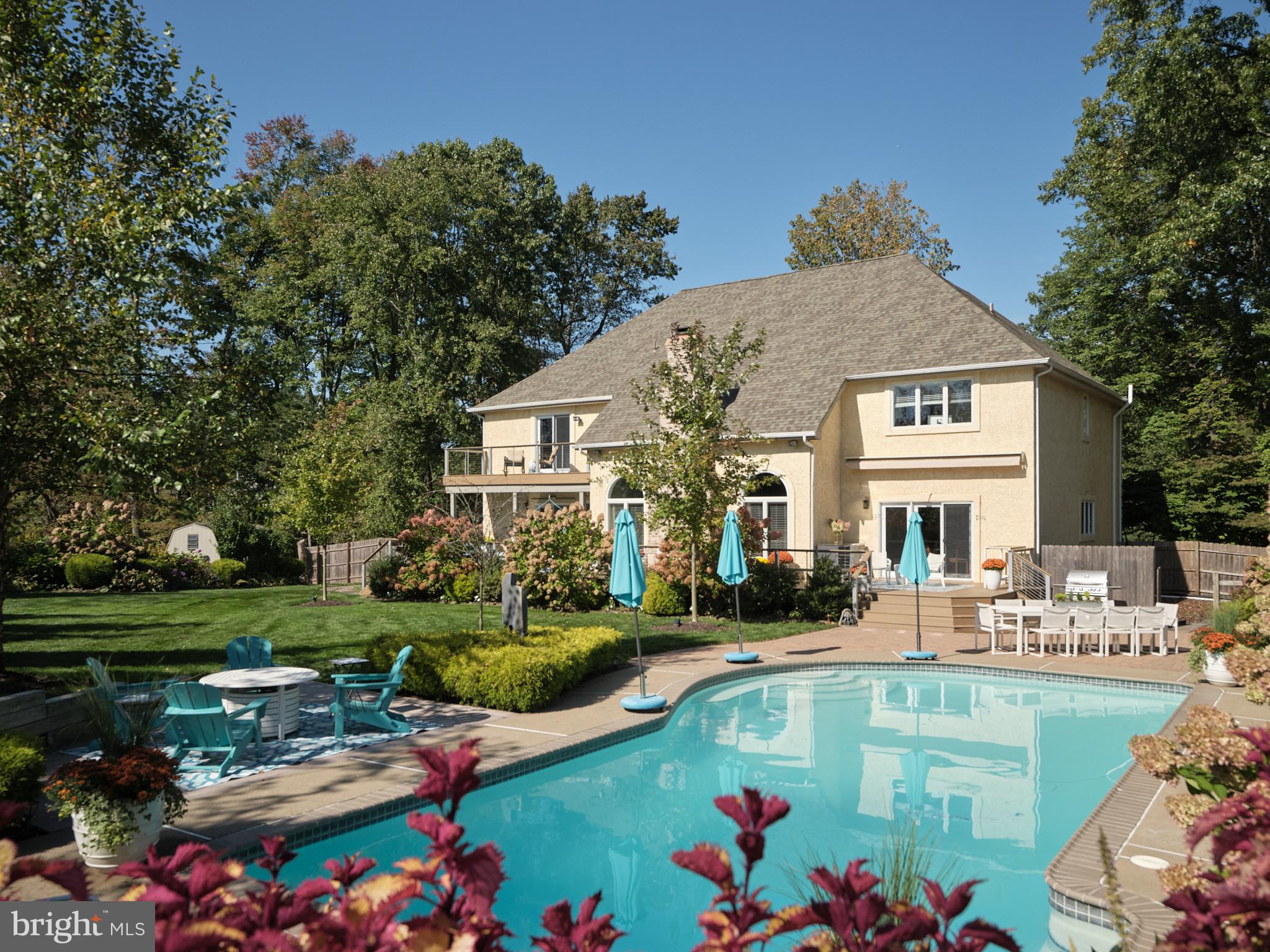 3 Turnberry Way