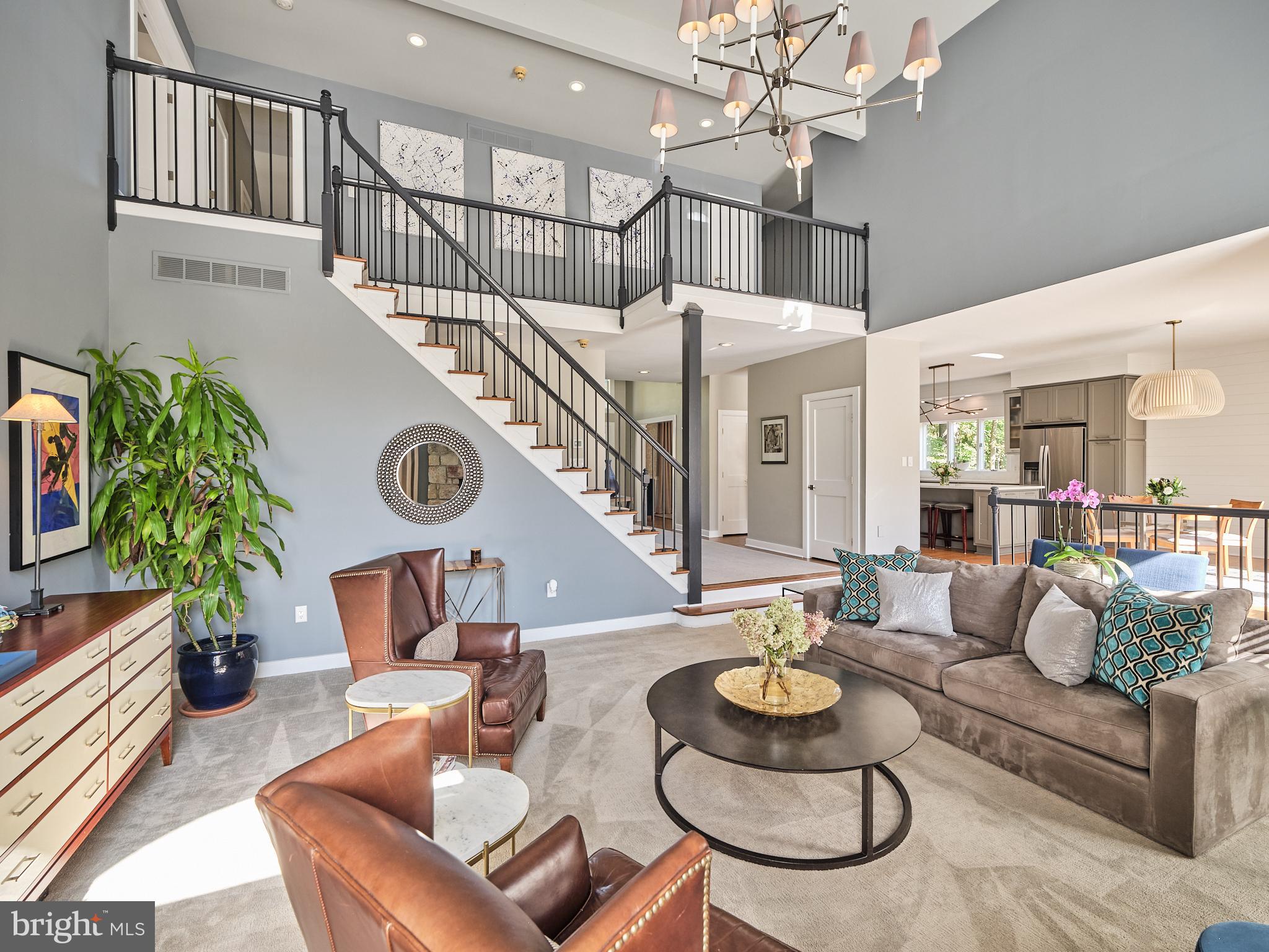 3 Turnberry Way