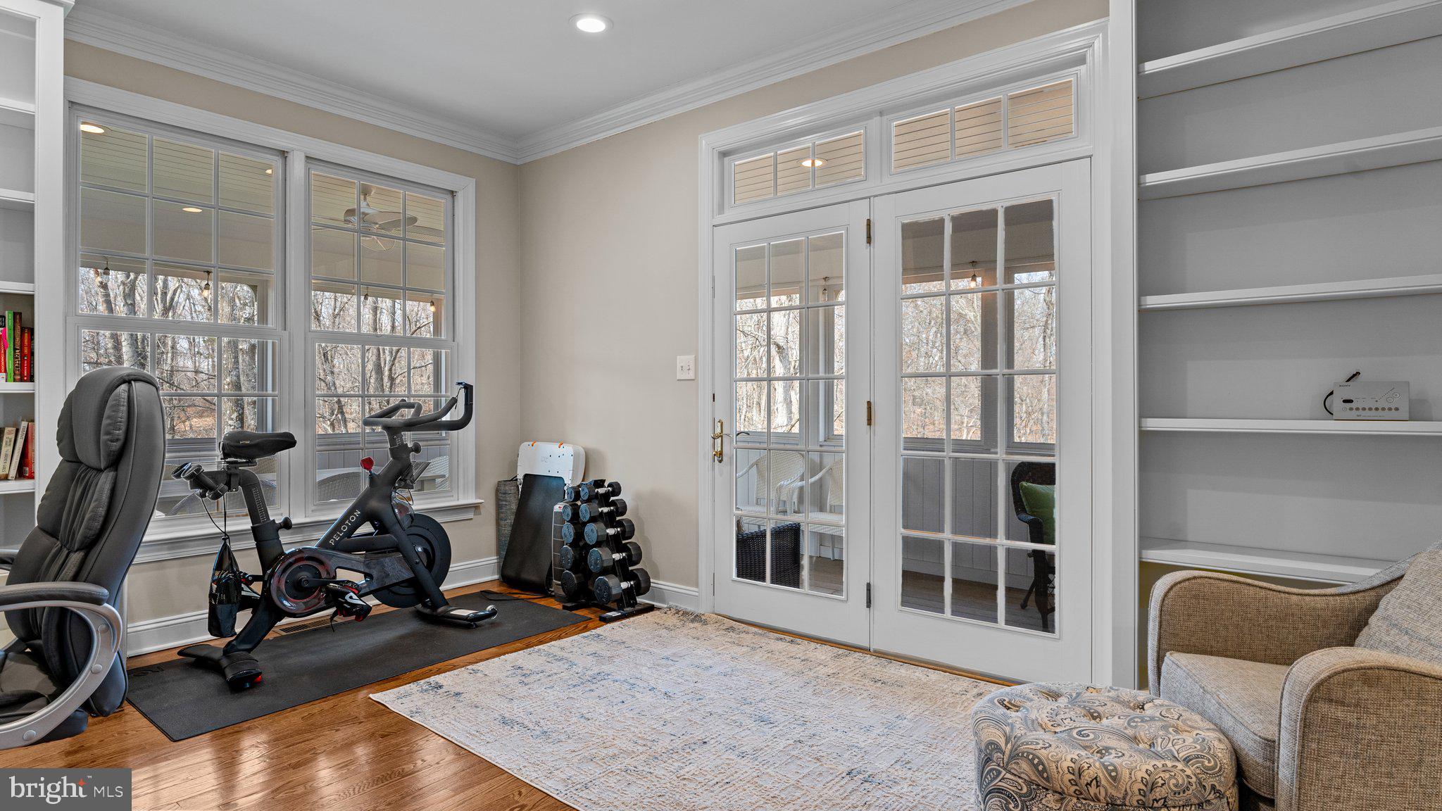 17 Greenbriar Cir