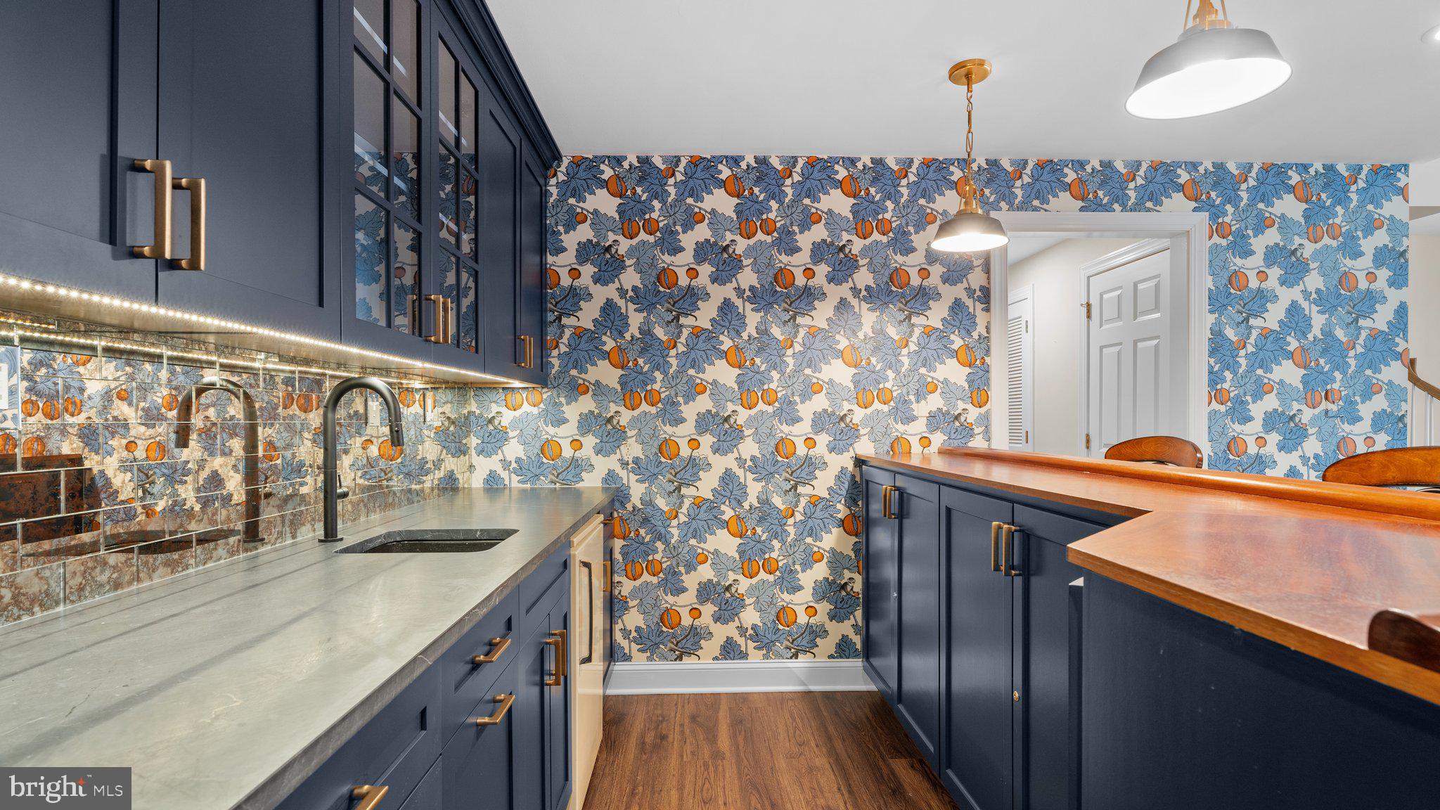 17 Greenbriar Cir