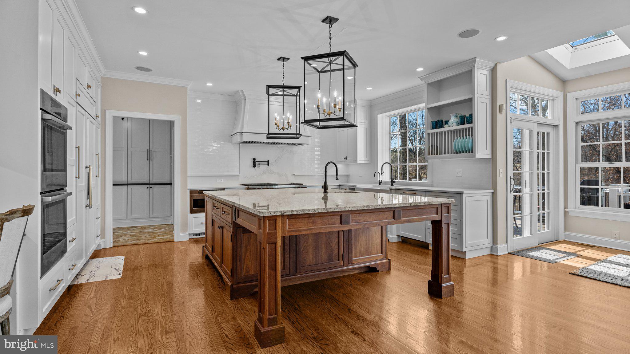 17 Greenbriar Cir