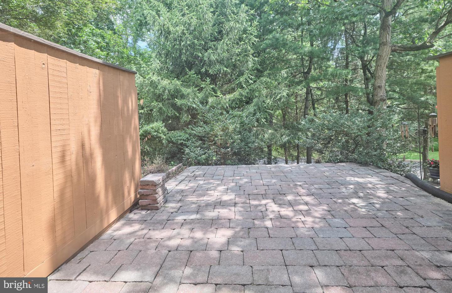 27 Arden Way