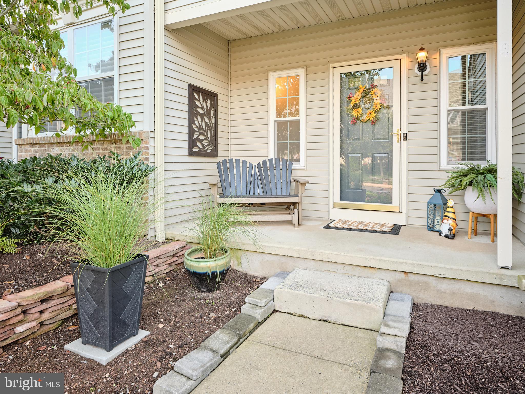 266 DEERFIELD COURT