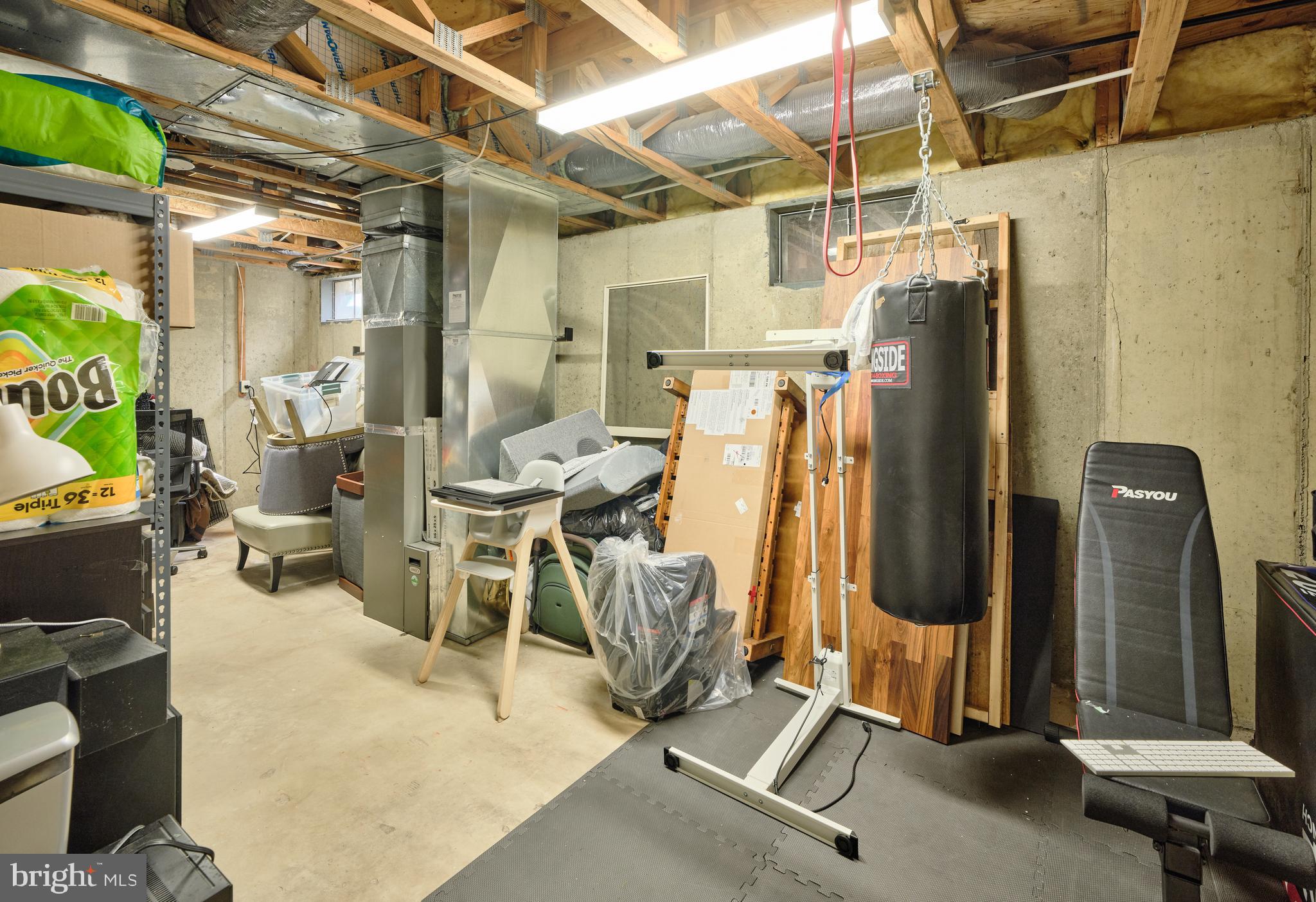 266 DEERFIELD COURT