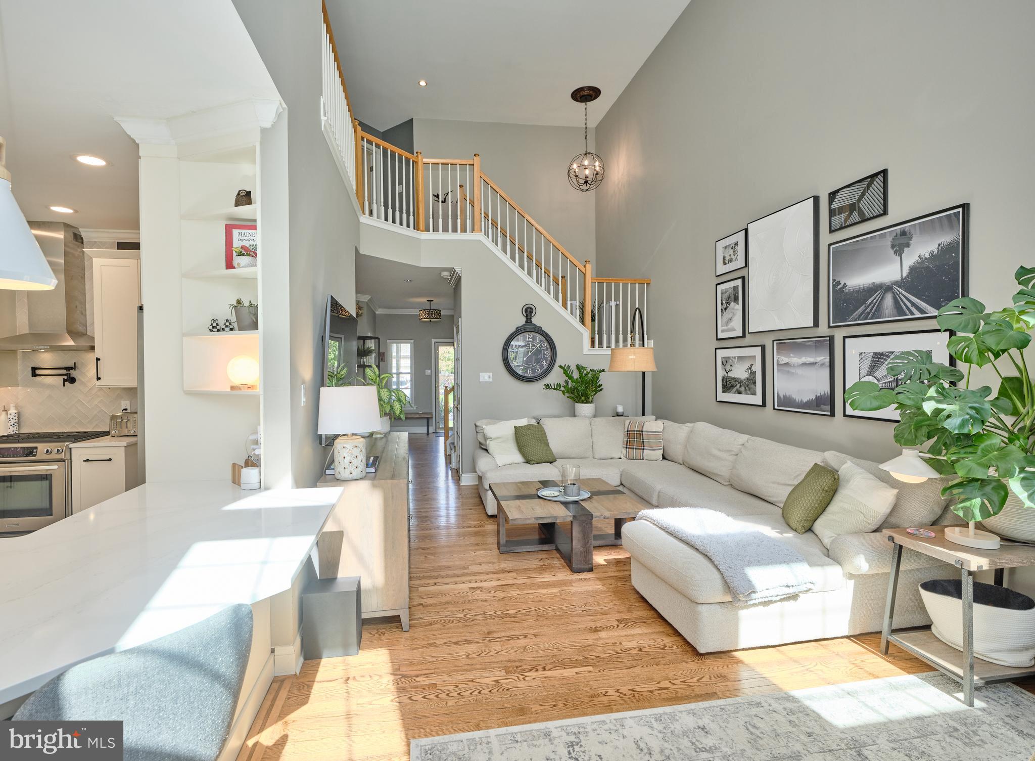 266 DEERFIELD COURT