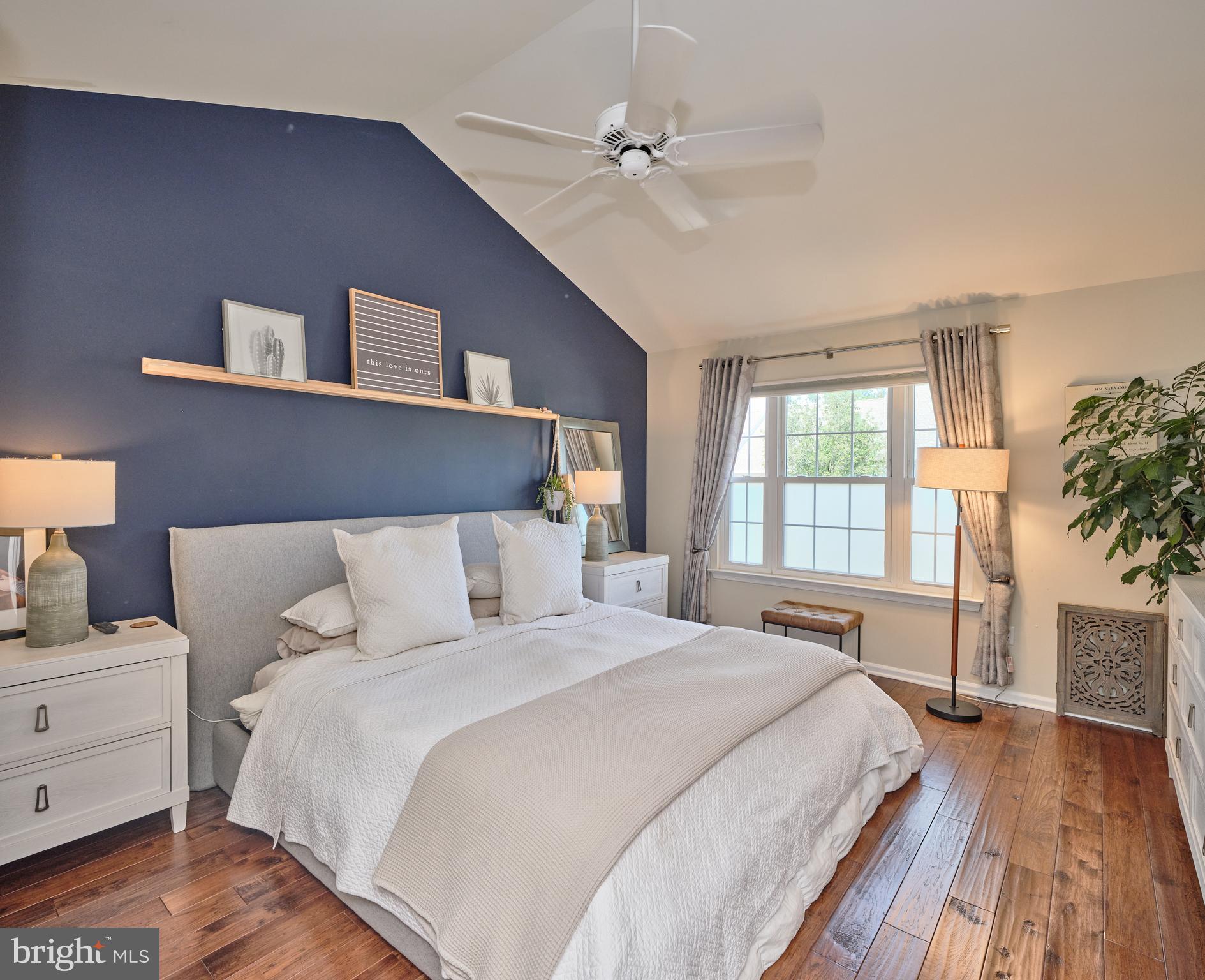 266 DEERFIELD COURT