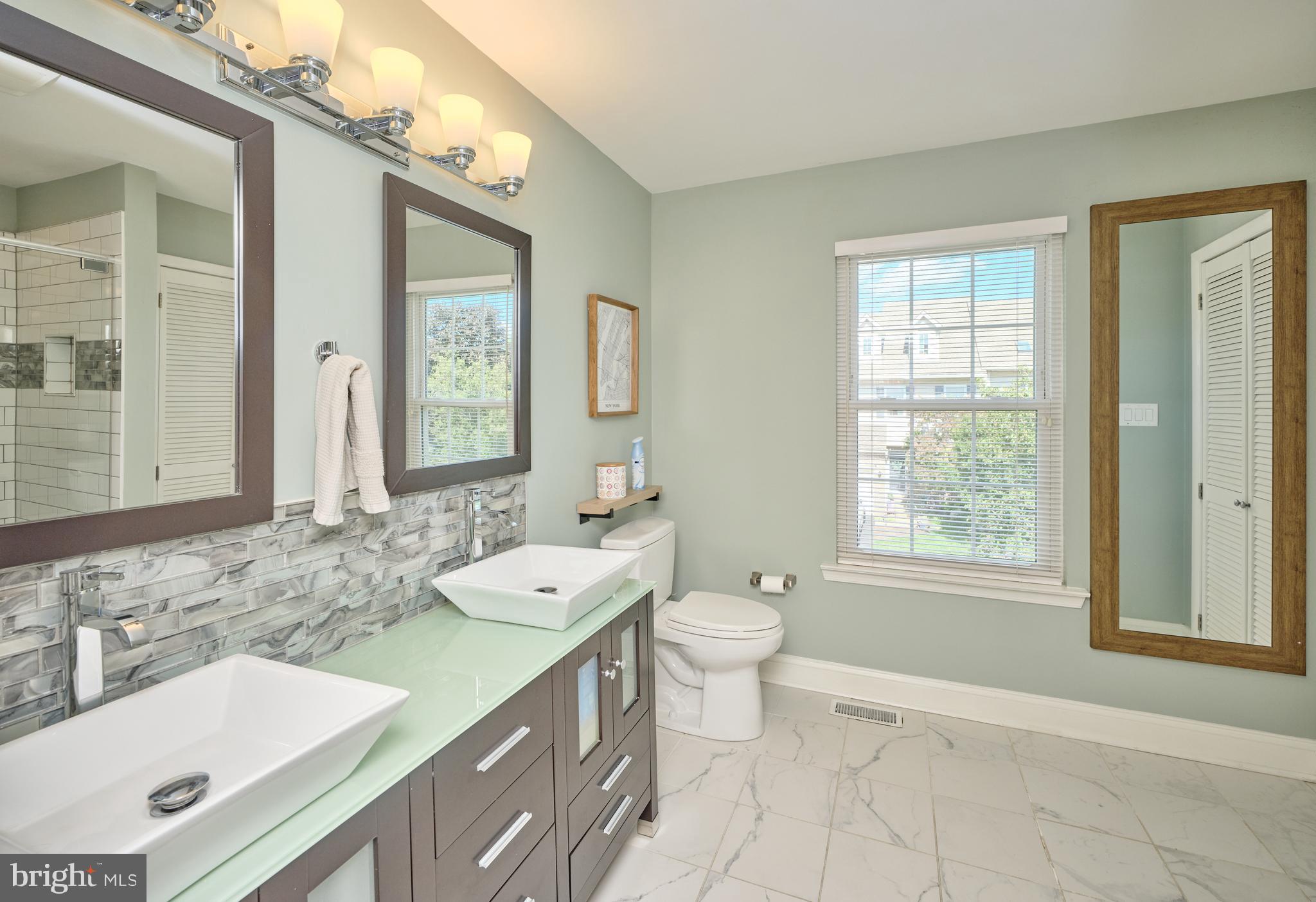 266 DEERFIELD COURT