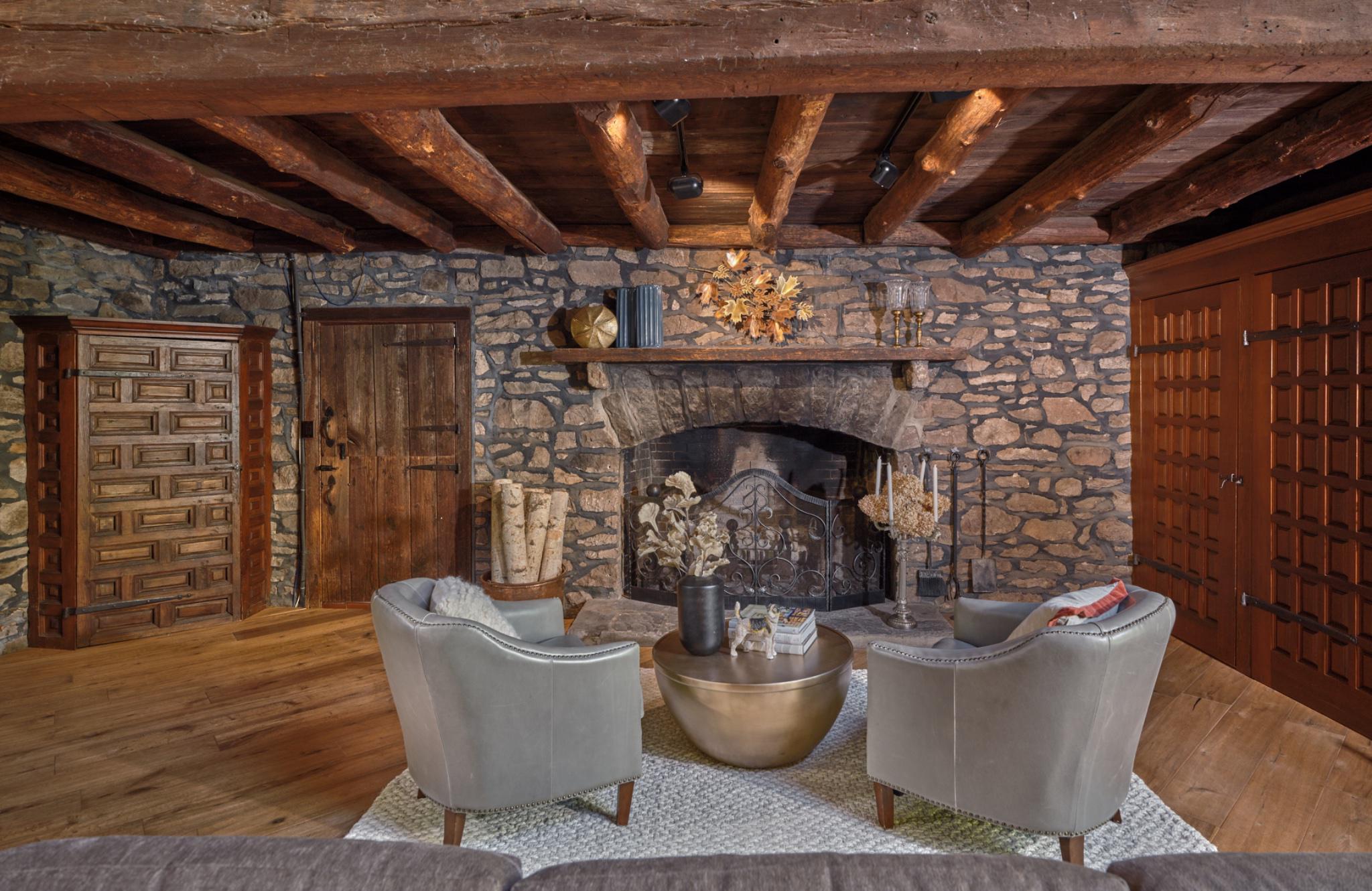 6990 PHILLIPS MILL ROAD