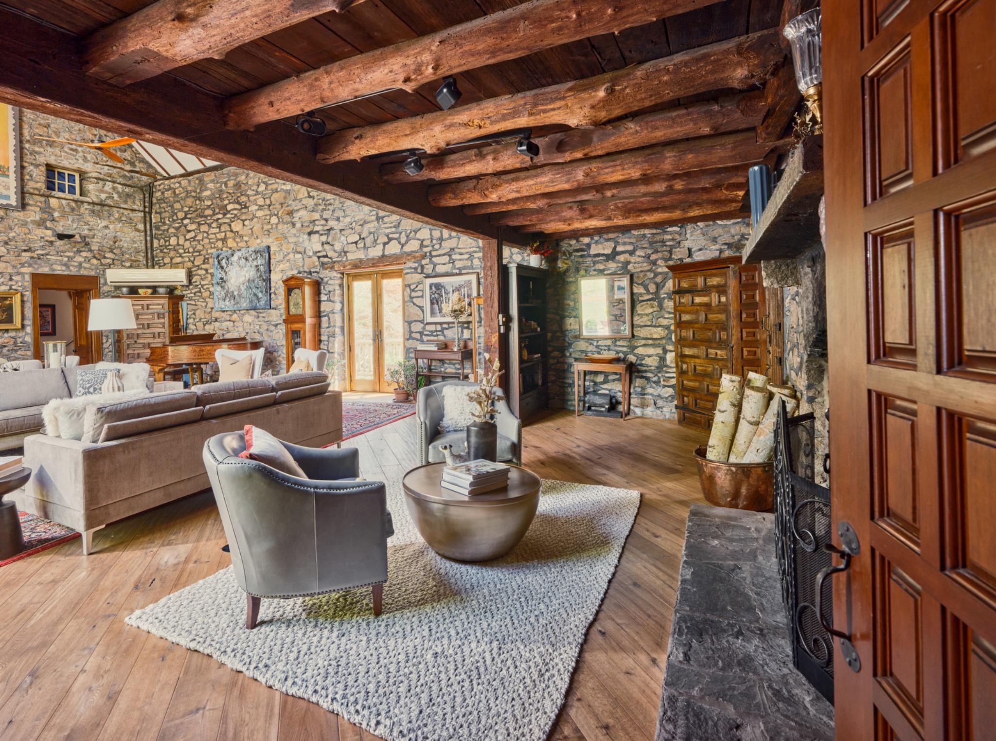 6990 PHILLIPS MILL ROAD