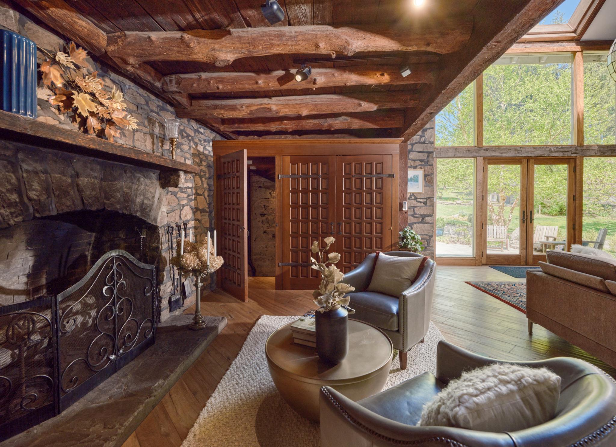 6990 PHILLIPS MILL ROAD