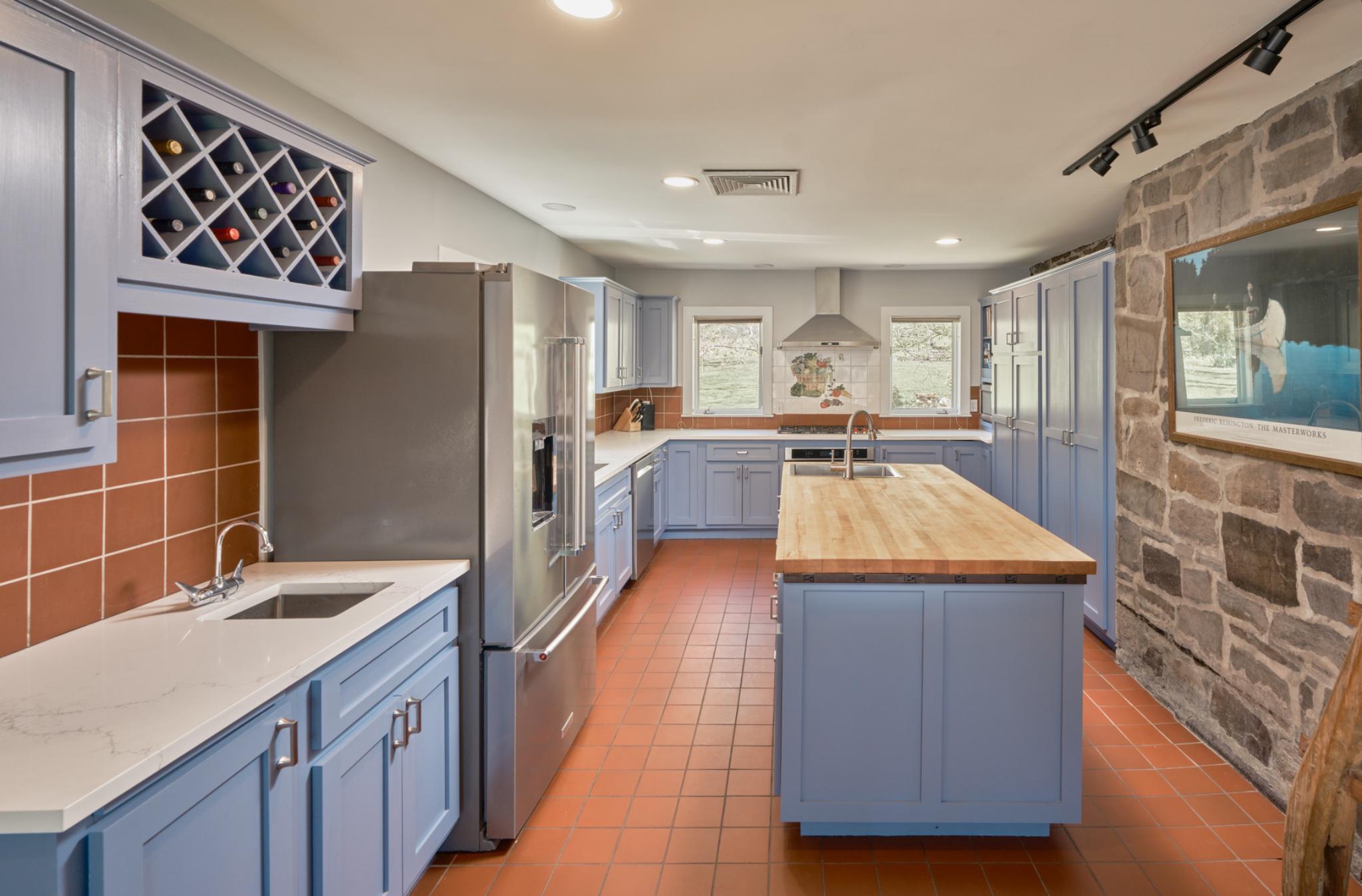 6990 PHILLIPS MILL ROAD