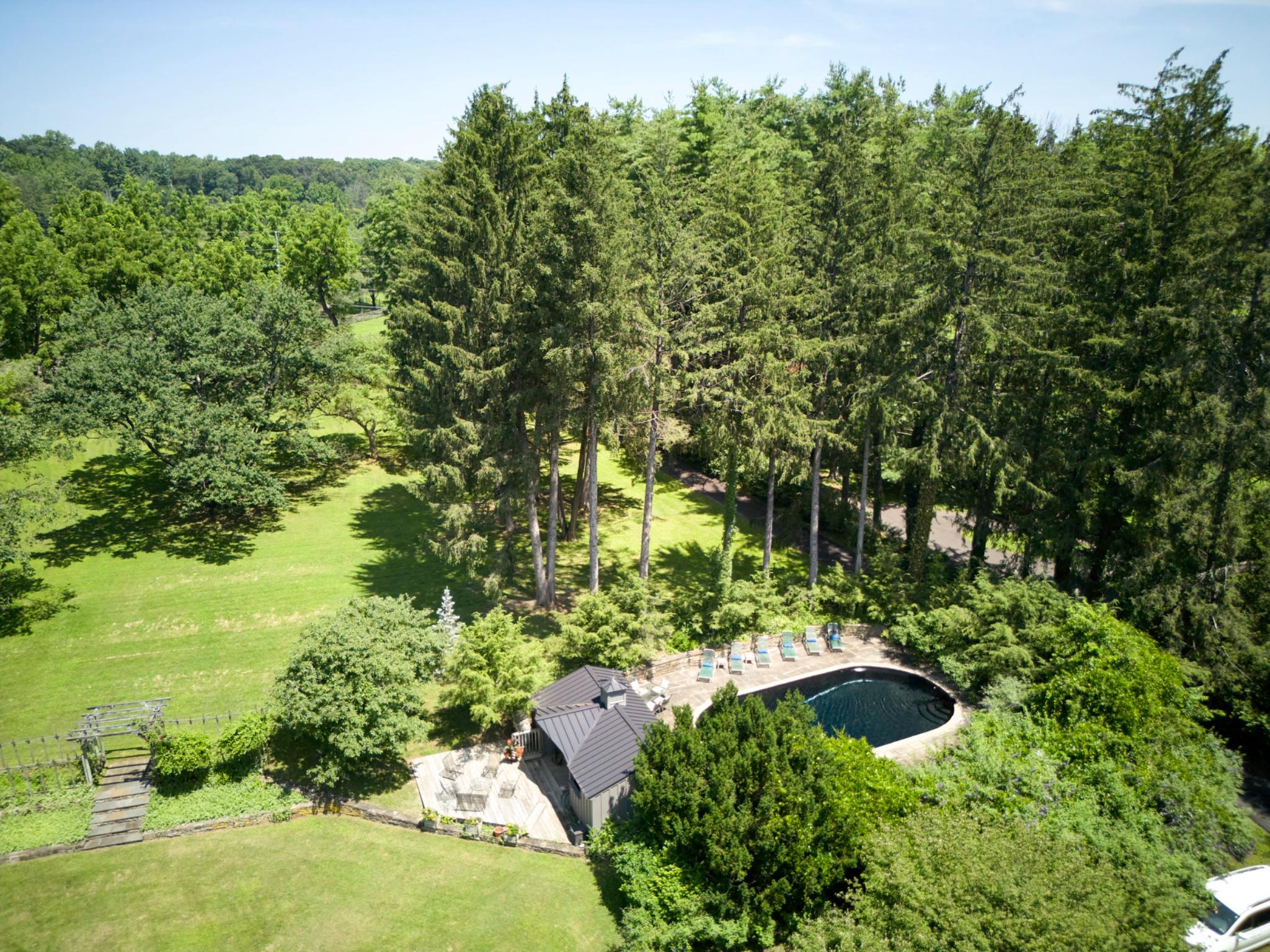 6990 PHILLIPS MILL ROAD