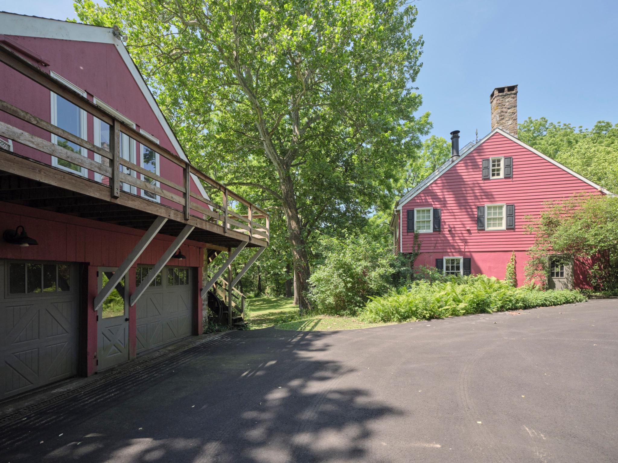 6990 PHILLIPS MILL ROAD