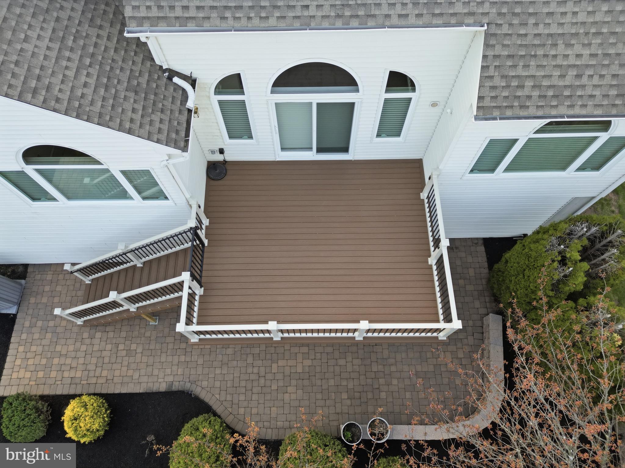 1035 HICKORY RIDGE DRIVE