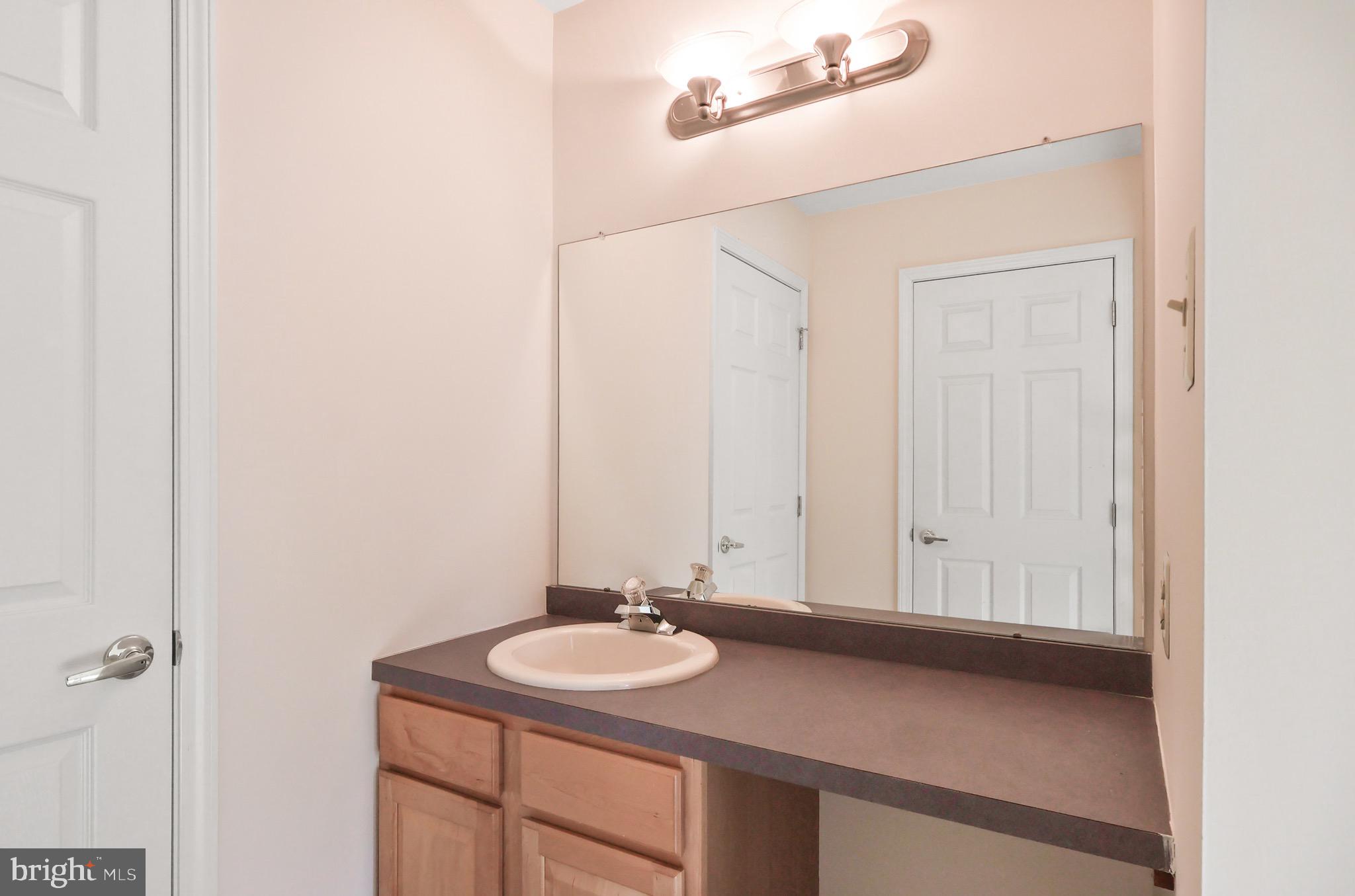 1035 HICKORY RIDGE DRIVE